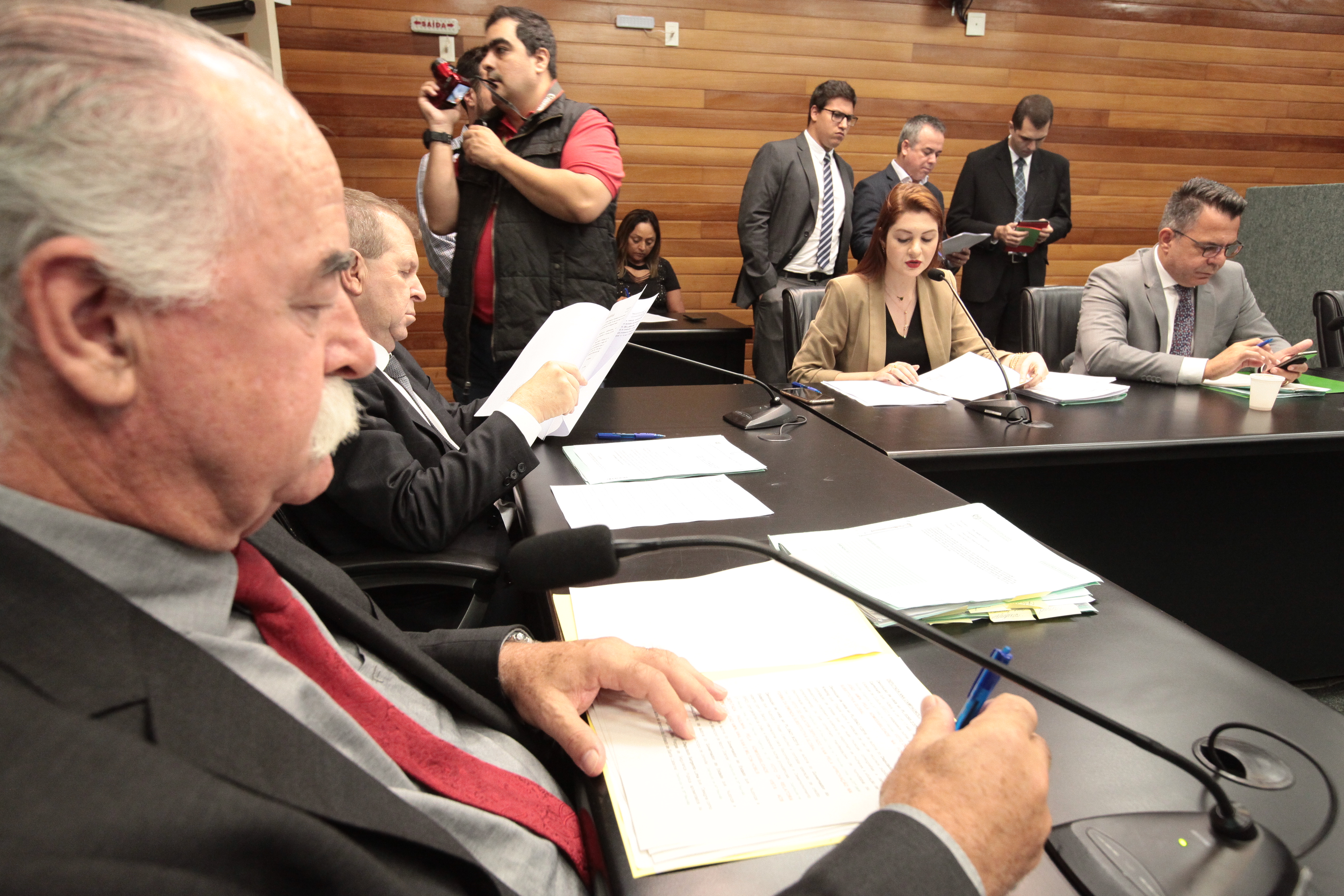 – Comissão de Constituição e Justiça