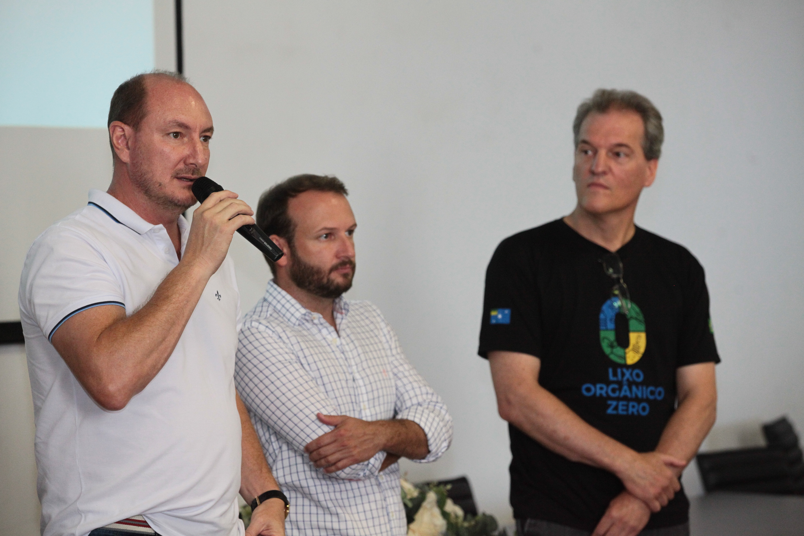 Dionísio Cerqueira - Palestras do Lixo Orgânico Zero no Oeste de SC