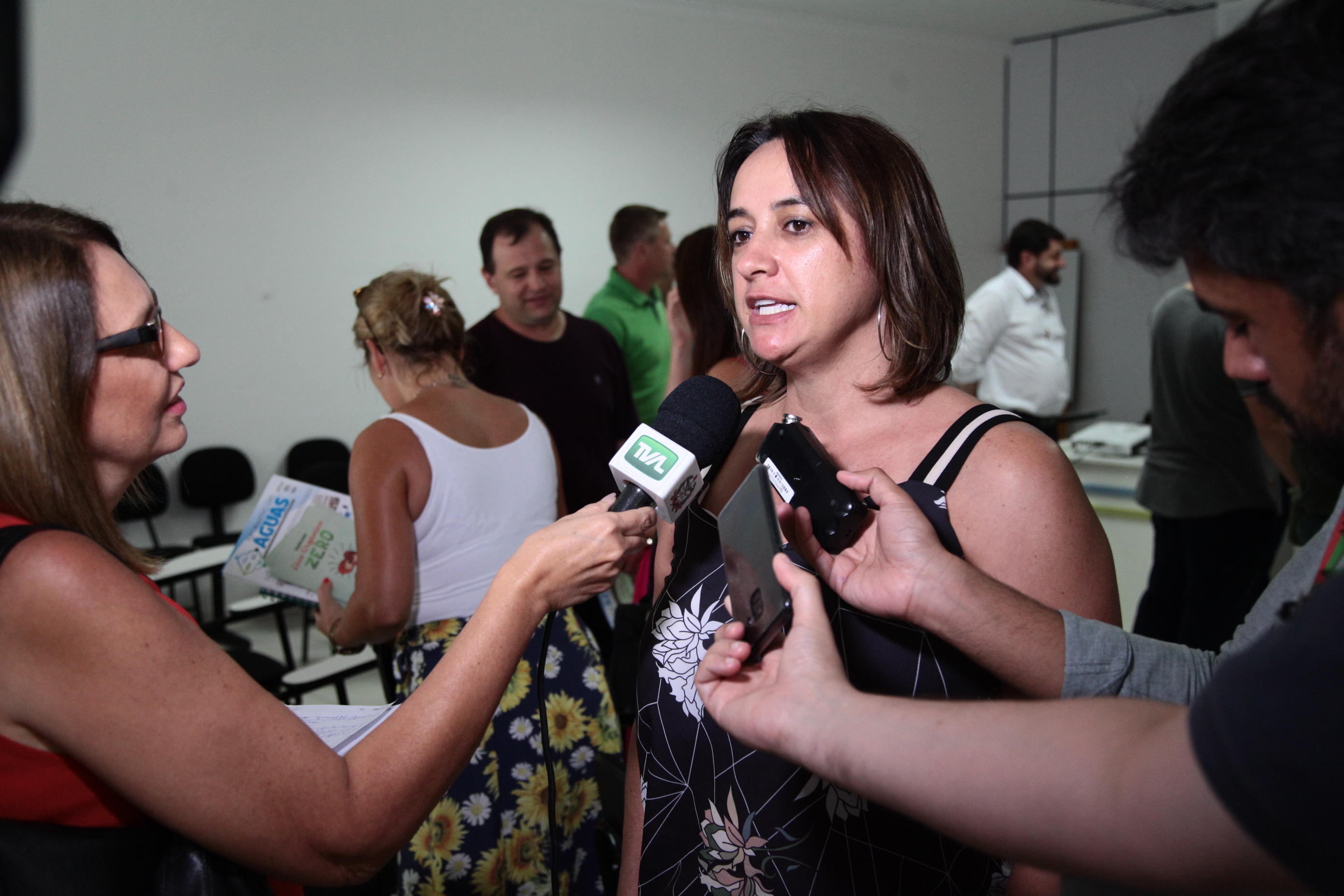 Cunha Porã - Palestras do Lixo Orgânico Zero no Oeste de SC - Simone Drehmer, secretária de Educação