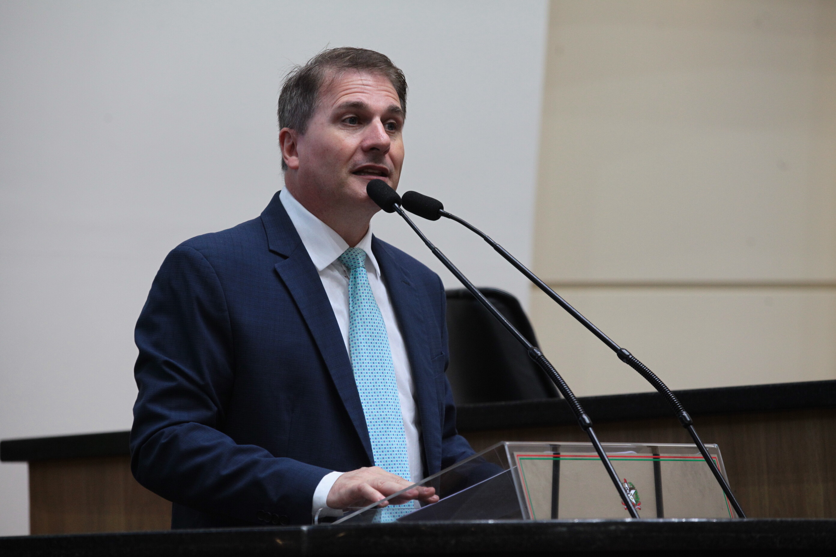 Deputado Altair Silva.