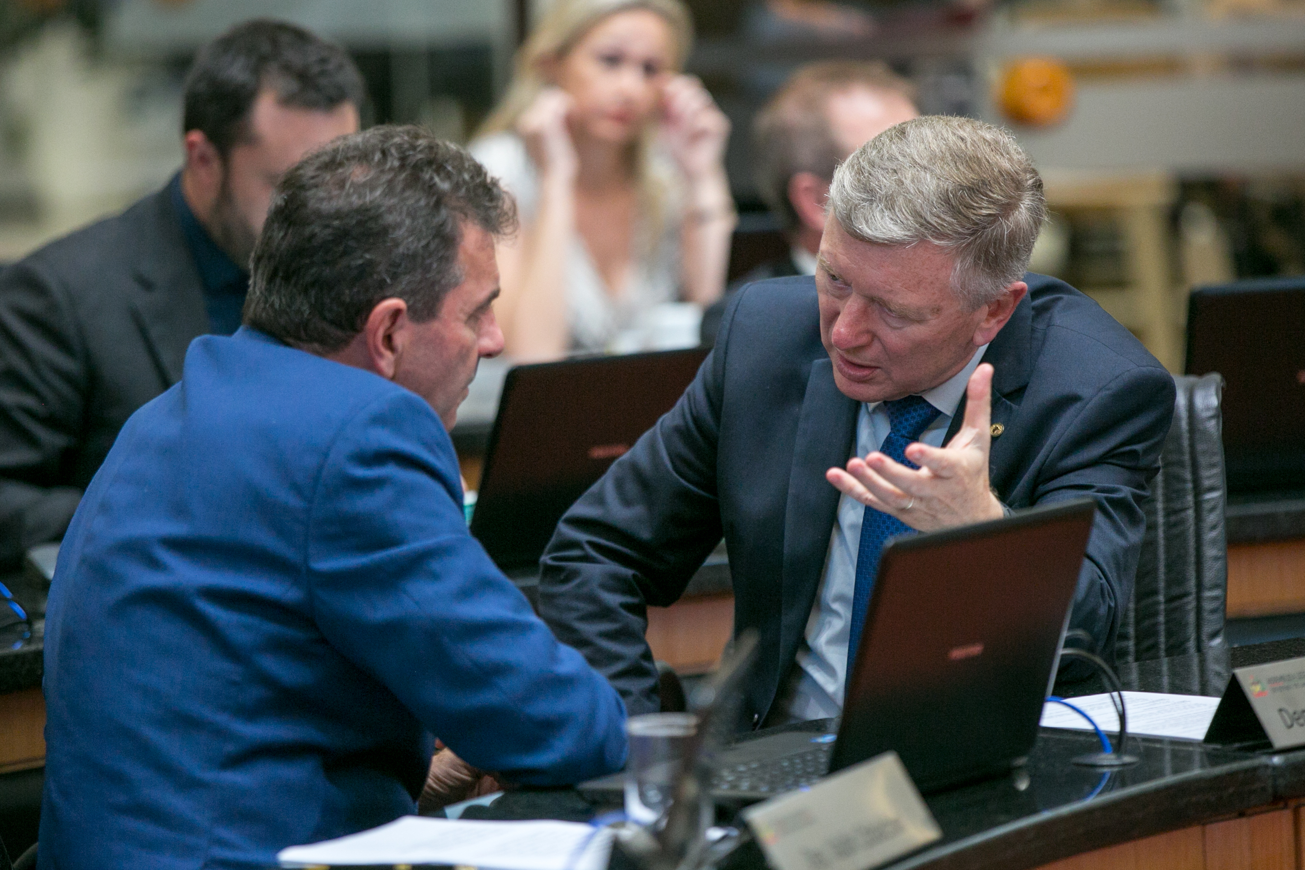 Deputado Valdir Cobalchini (MDB) e 
Deputado Milton Hobus (PSD)