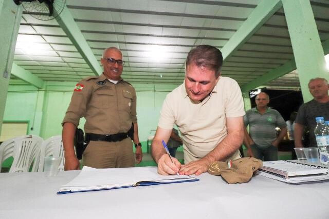Altair Silva destina R$ 150 mil e garante permanência da base da PM na Efapi