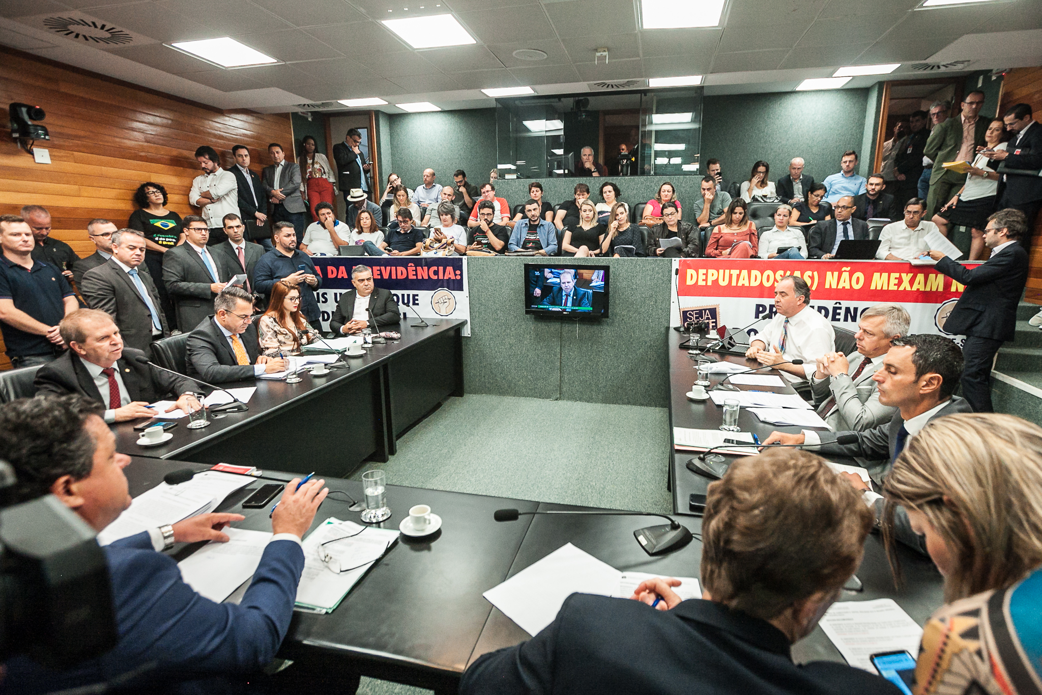 Comissão de Constituição e Justiça