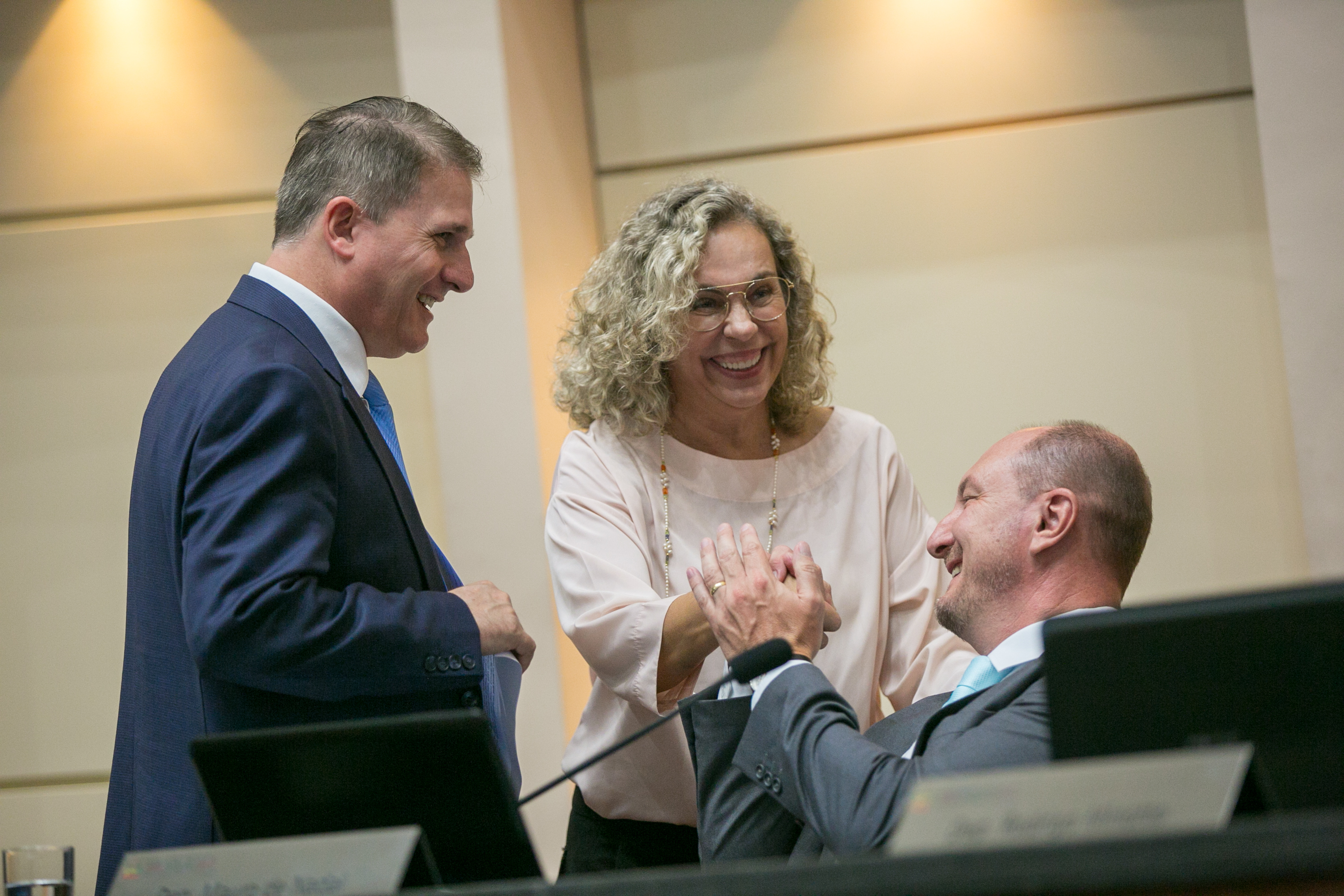 Deputado Altair Silva (PP), Ana Paula Lima e 
Deputado Mauro de Nadal (MDB)