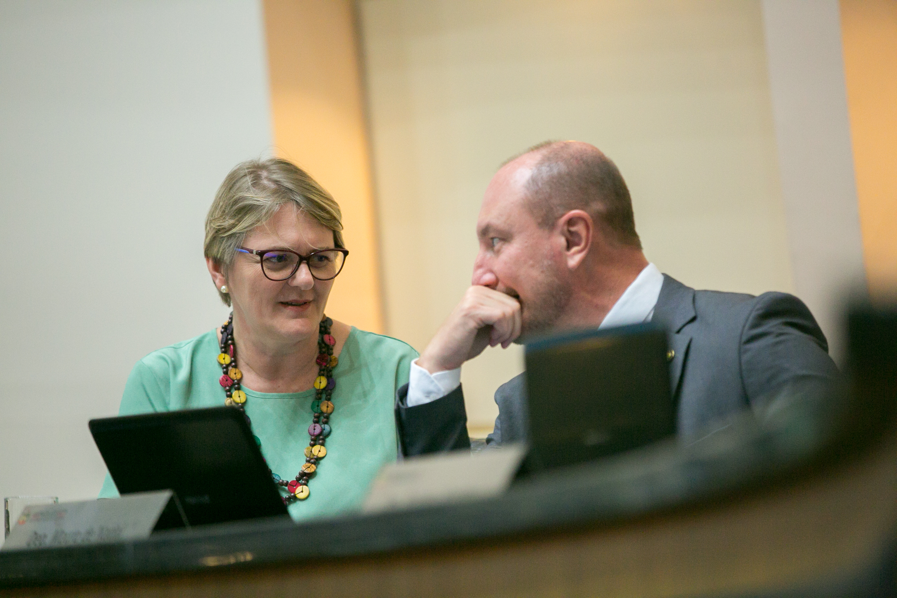 Deputada Luciane Carminatti (PT) e Deputado Mauro de Nadal (MDB)