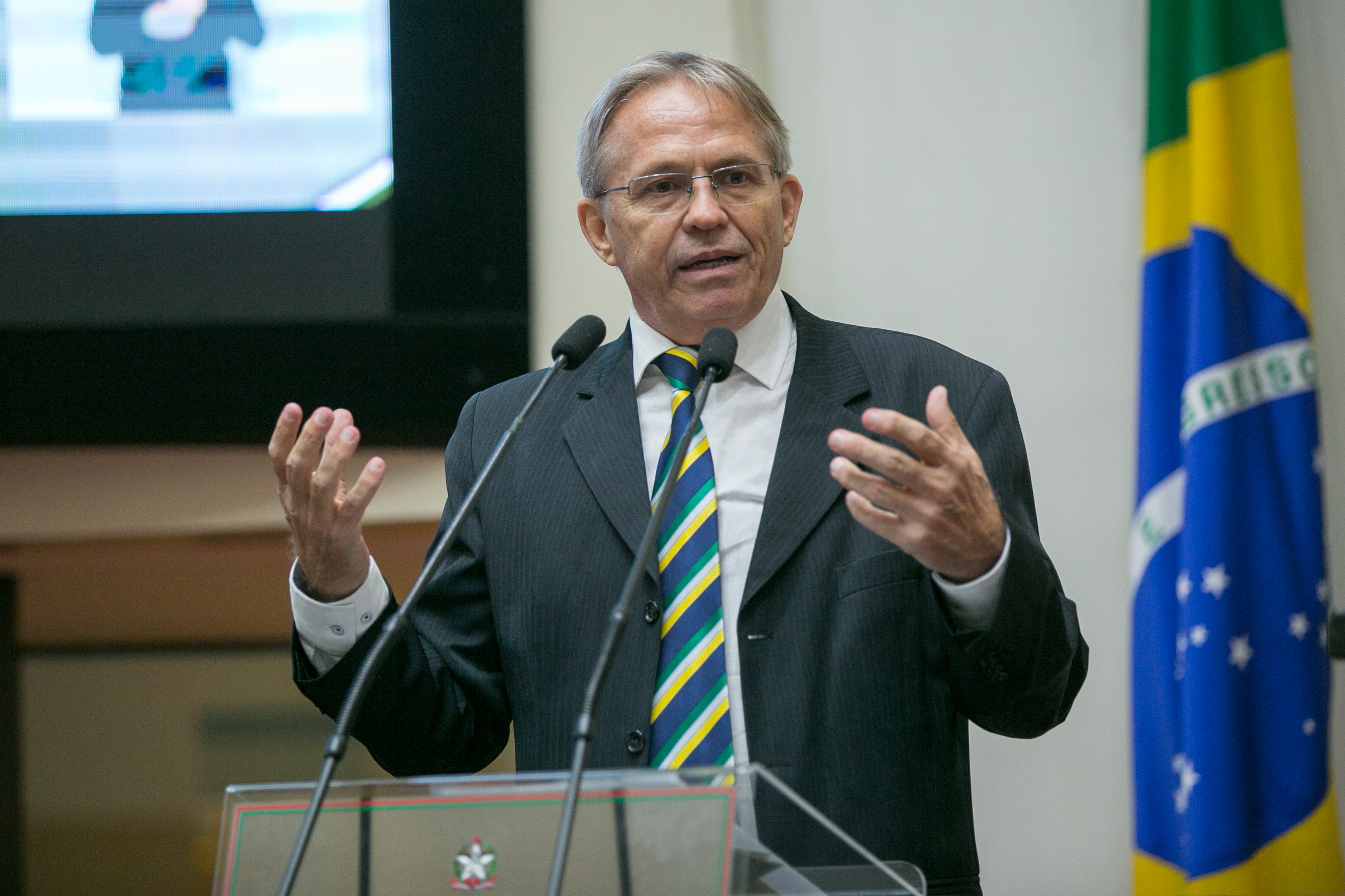 Deputado Carlito Merss (PT)