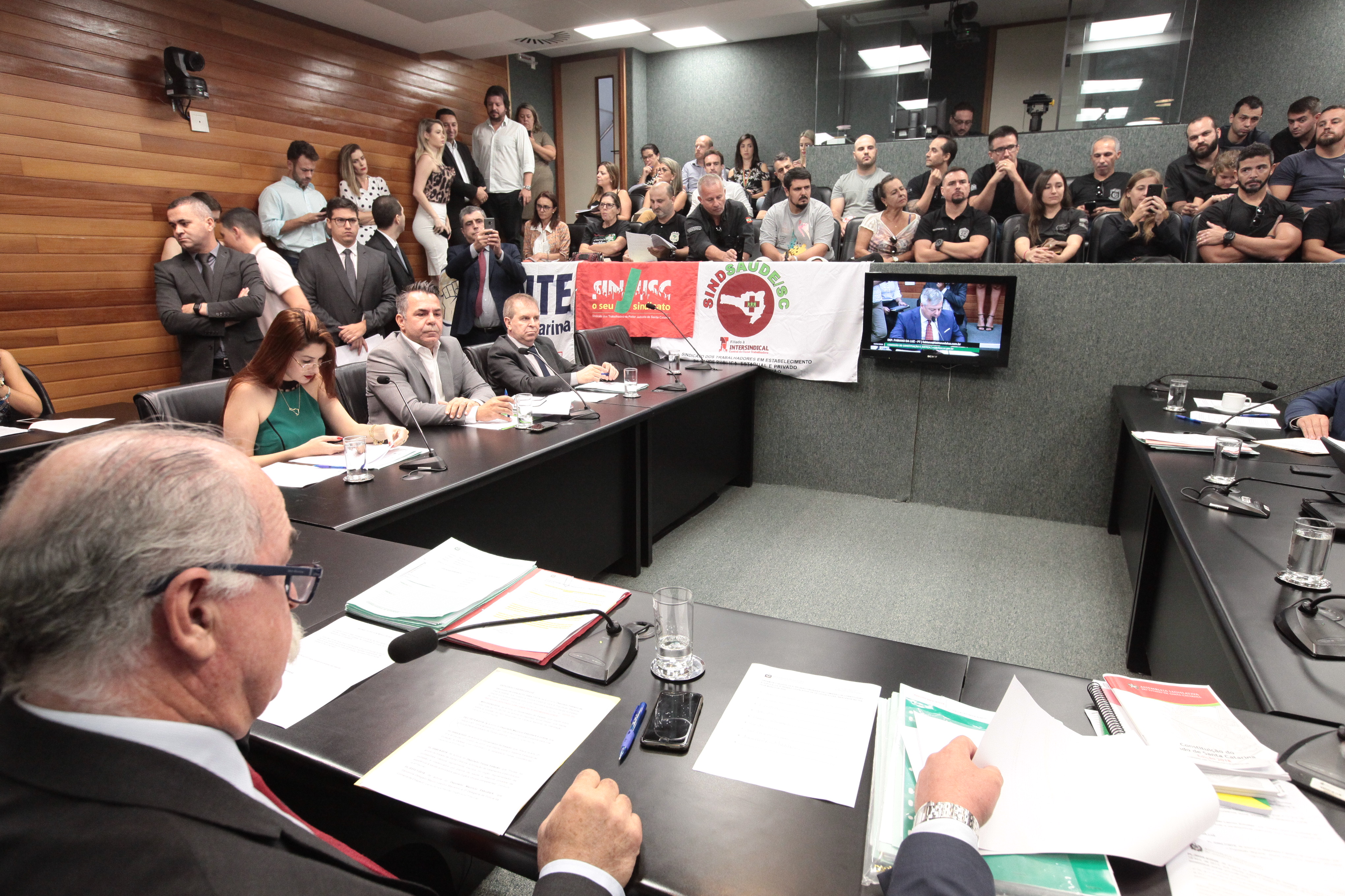 Comissão de Constituição e Justiça