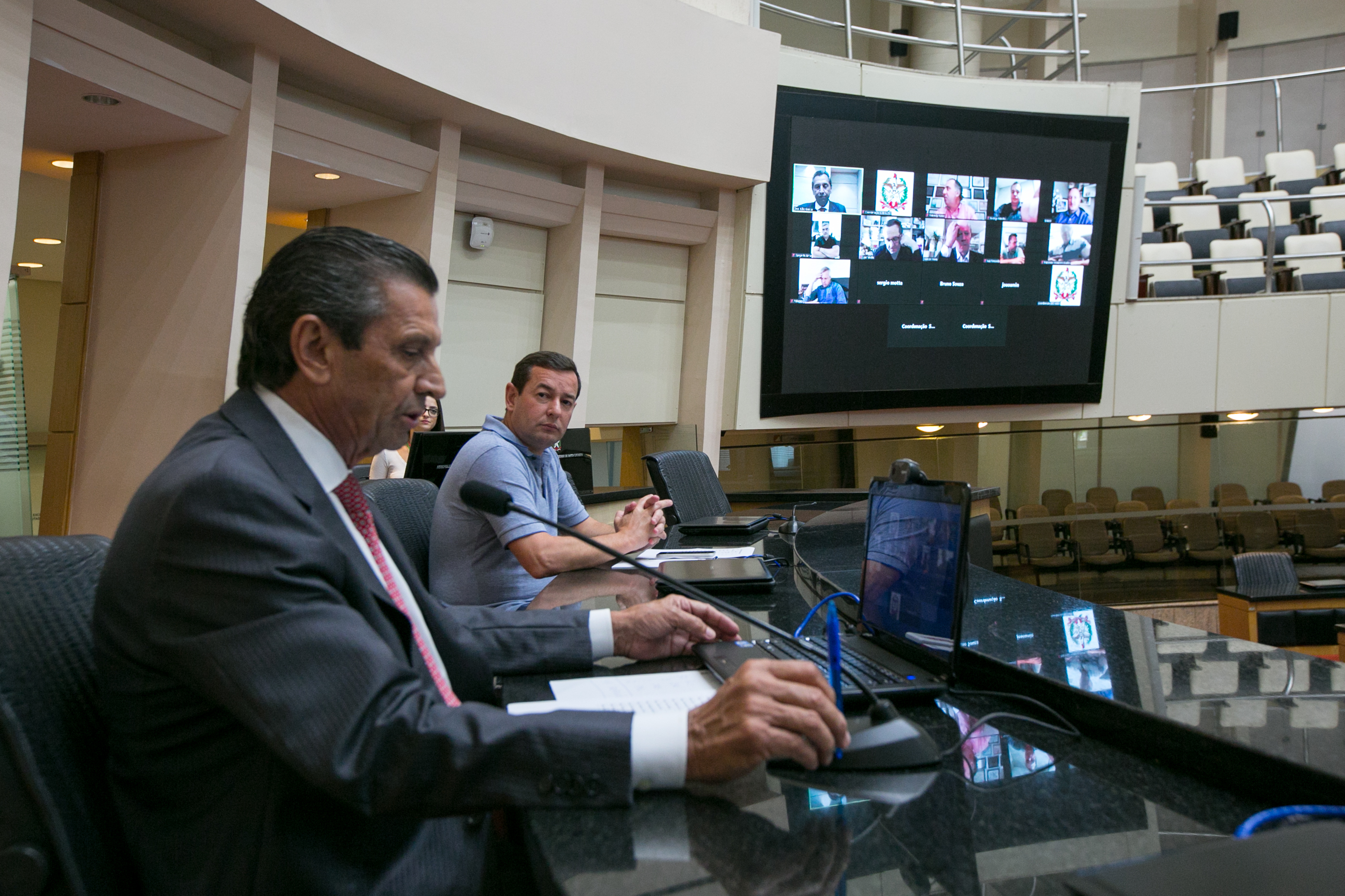 VIRTUAL – Reunião com líderes