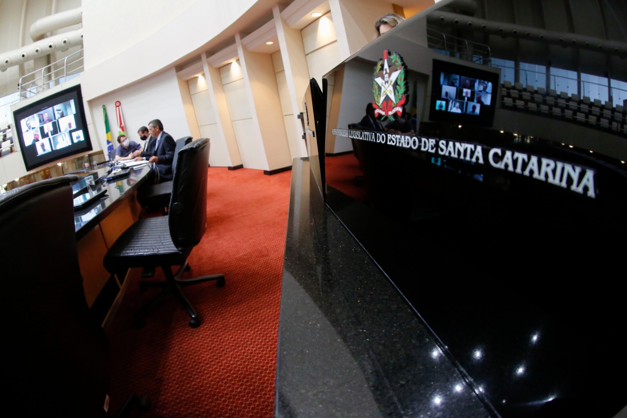 SESSÃO VIRTUAL