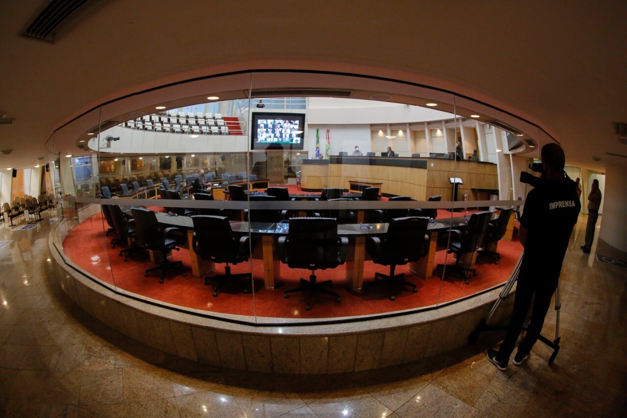 Membros da CPI sobre respiradores serão indicados até terça (5)