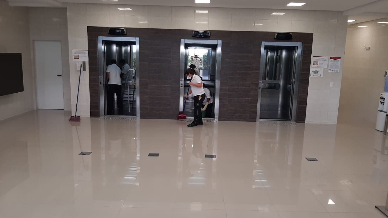 Unidade Administrativa Deputado Aldo Schneider também passou por desinfecção. FOTO: Divulgação