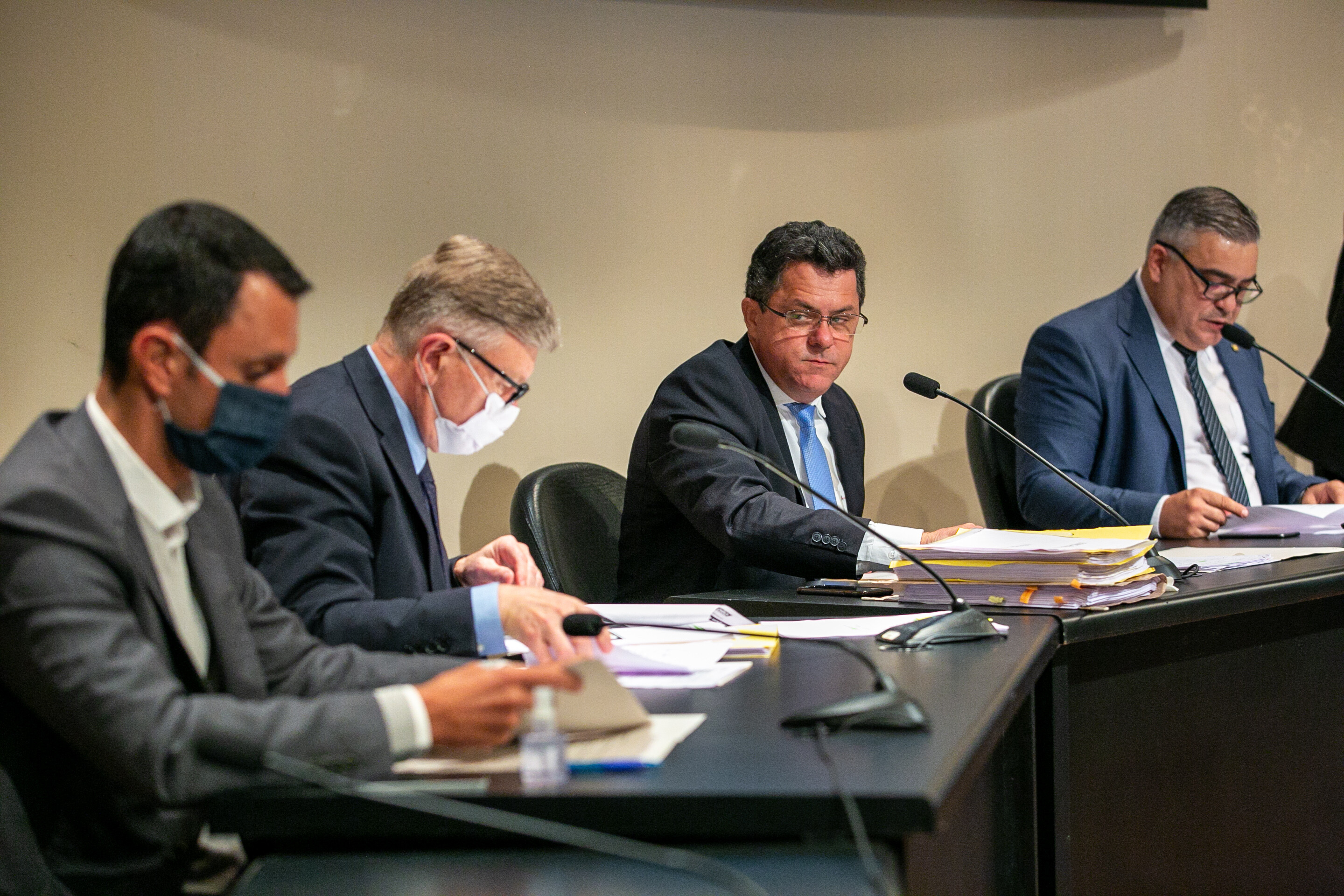 CPI adia acareação e ouve secretário da Saúde nesta quinta (4)