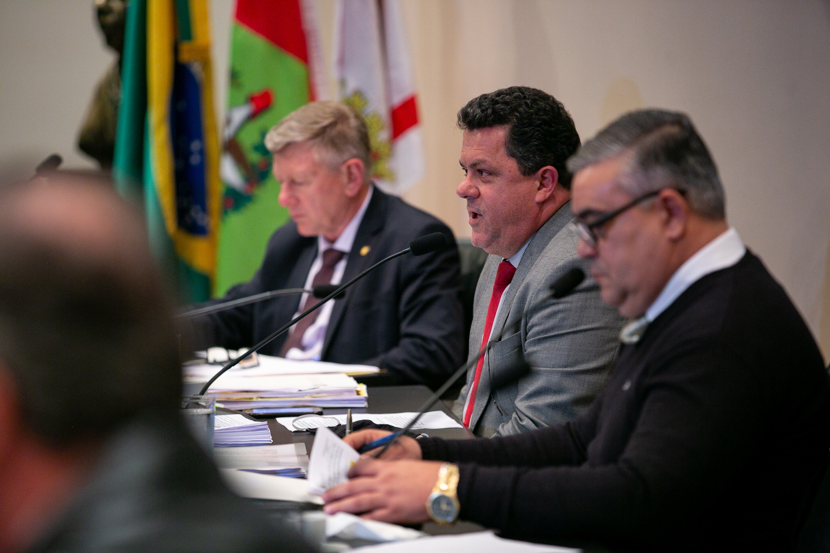 CPI dos Respiradores ouve mais duas testemunhas na reunião desta quinta (9)