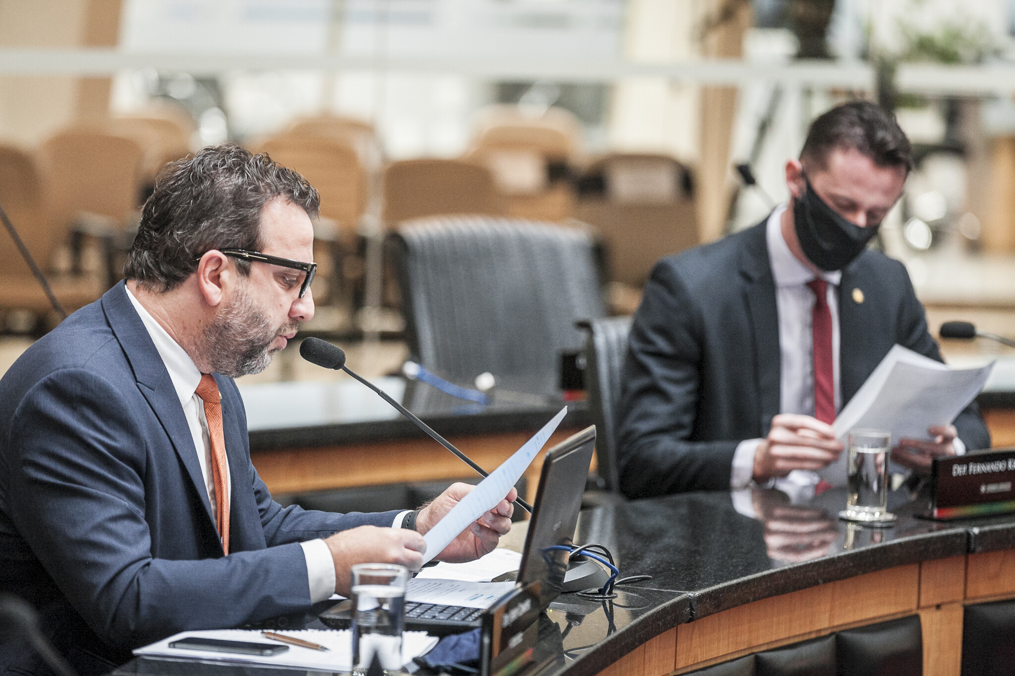 Avança PL que veda reajuste de tarifas de serviços públicos na pandemia