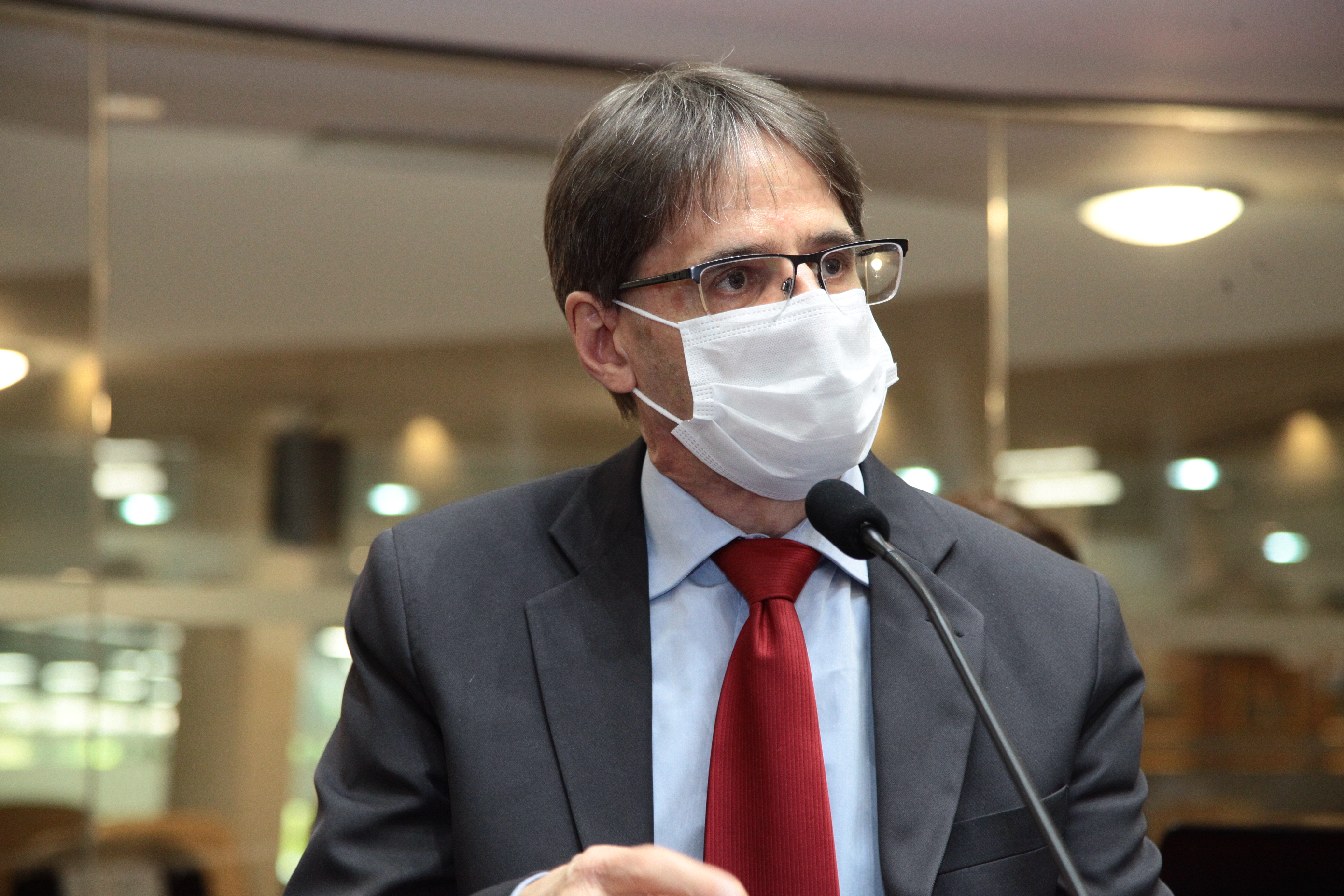 Sessão Plenária - Deputado Neodi Saretta (PT)