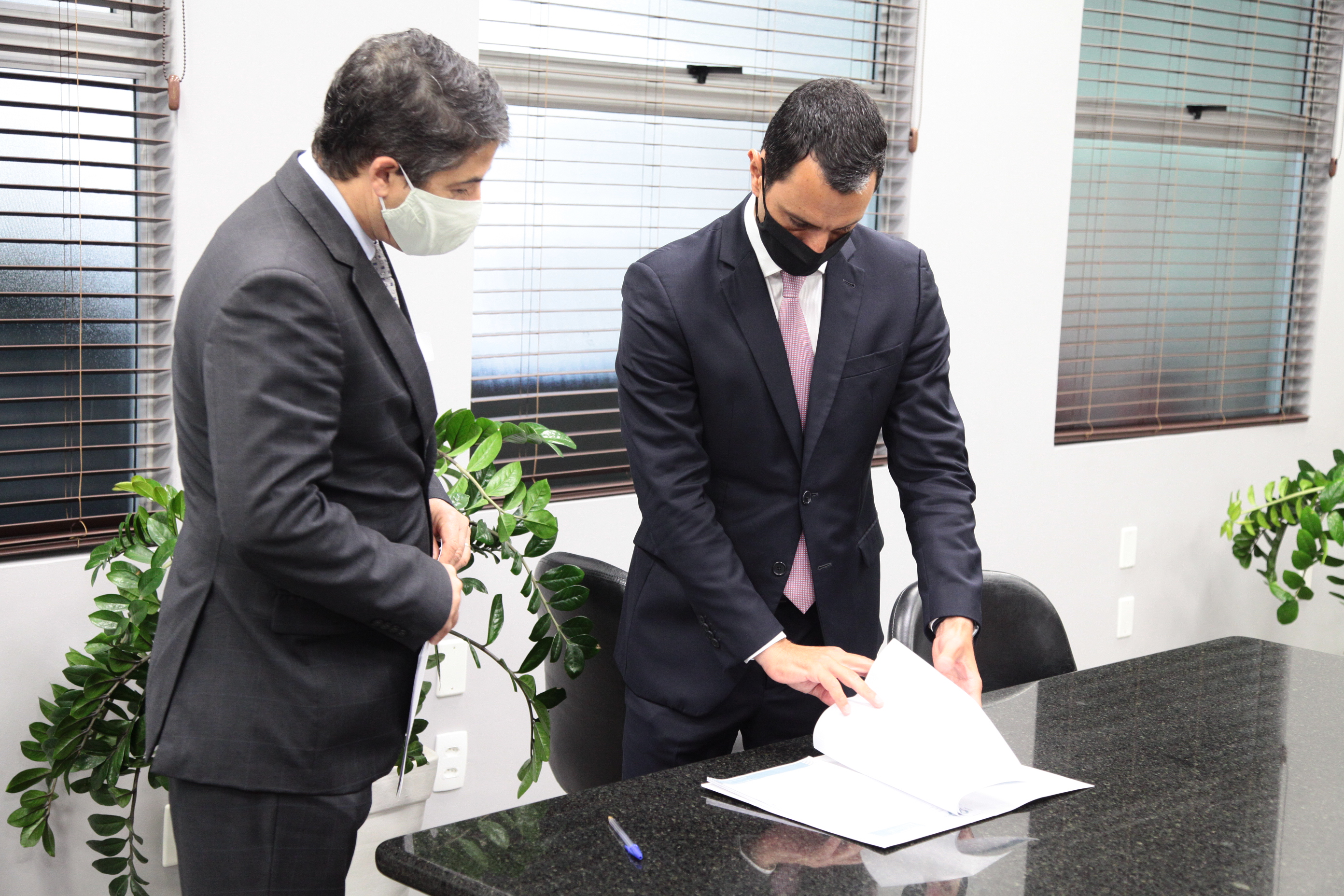 Comissão de Impeachment - Requerimento para retirada do nome do Secretário Jorge Tasca do processo
