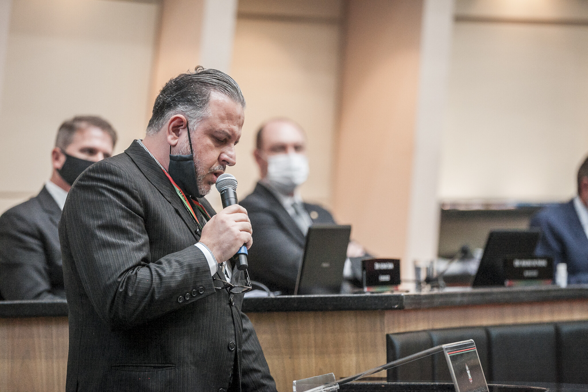 Advogados de Ralf Zimmer, Moisés e Daniela se manifestam na sessão