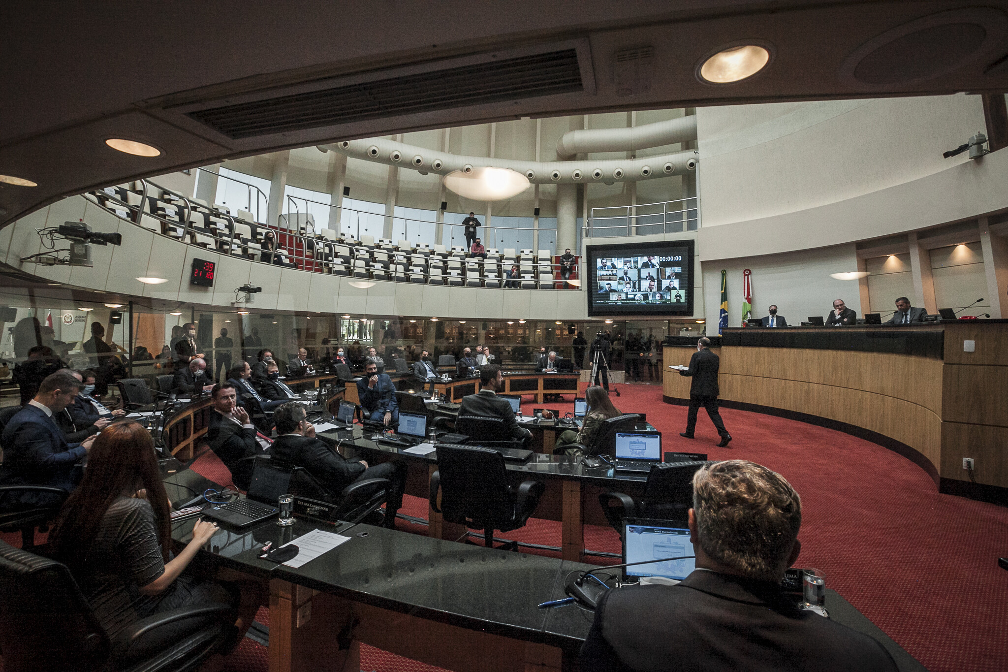 Deputados cobram recursos para conselhos tutelares