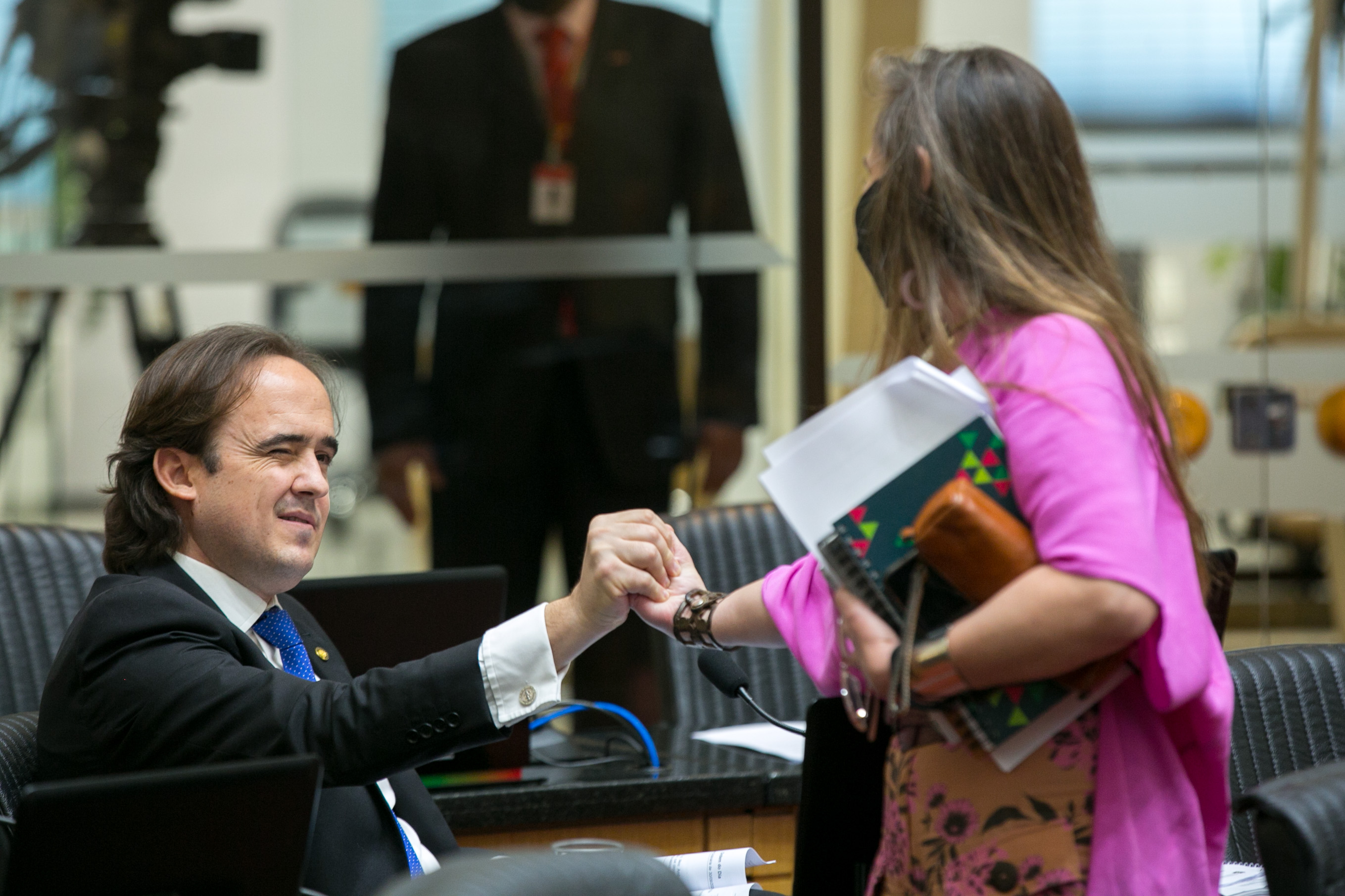 Deputado Carlos Humberto (PL) e Deputada Paulinha (PDT)