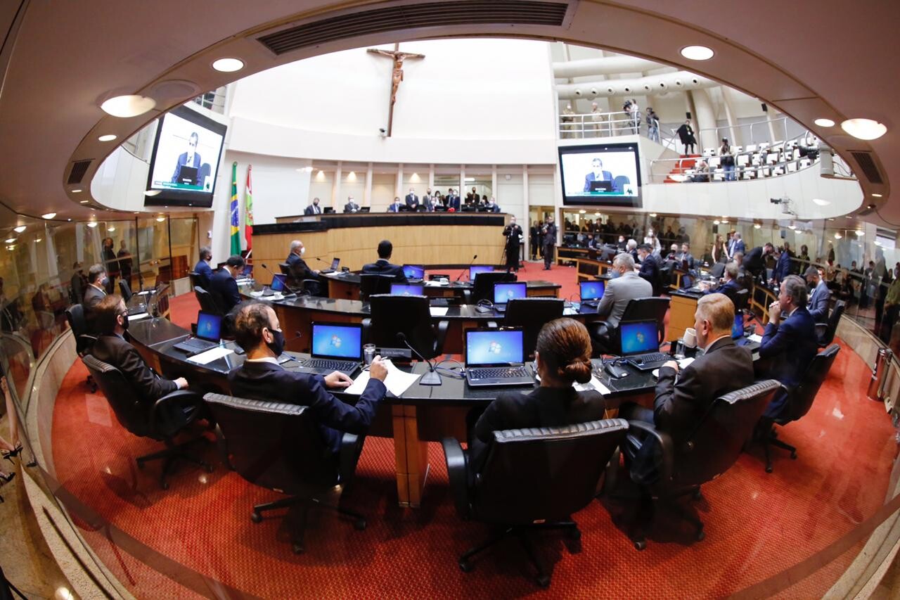 Definido rito para escolha dos deputados que vão compor tribunal misto