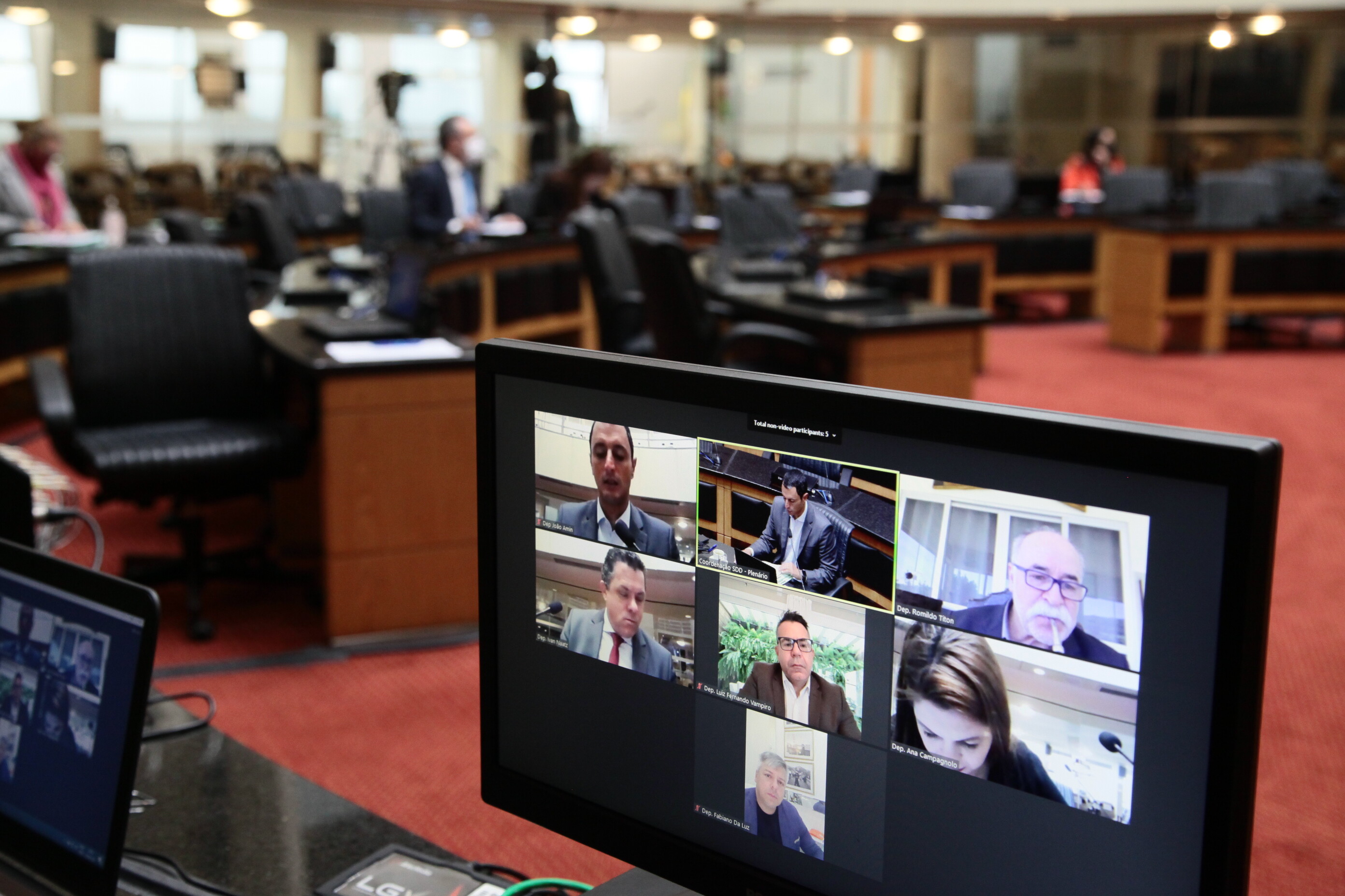 Vai a plenário proposta de sustação de ato do governo sobre ICMS
