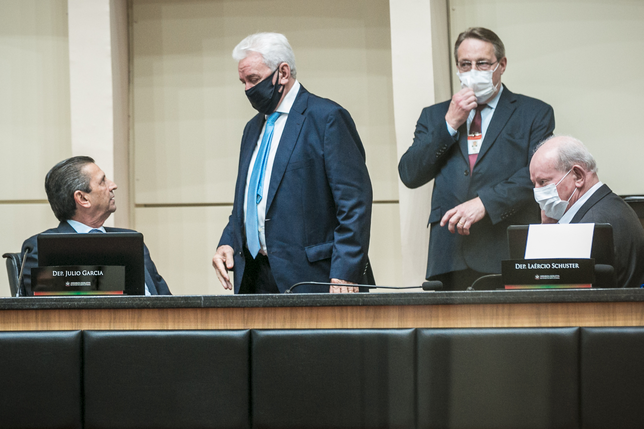Deputado Marcos Vieira (PSDB), Deputado Júlio Garcia (PSD) e Deputado Moacir Sopelsa (MDB)