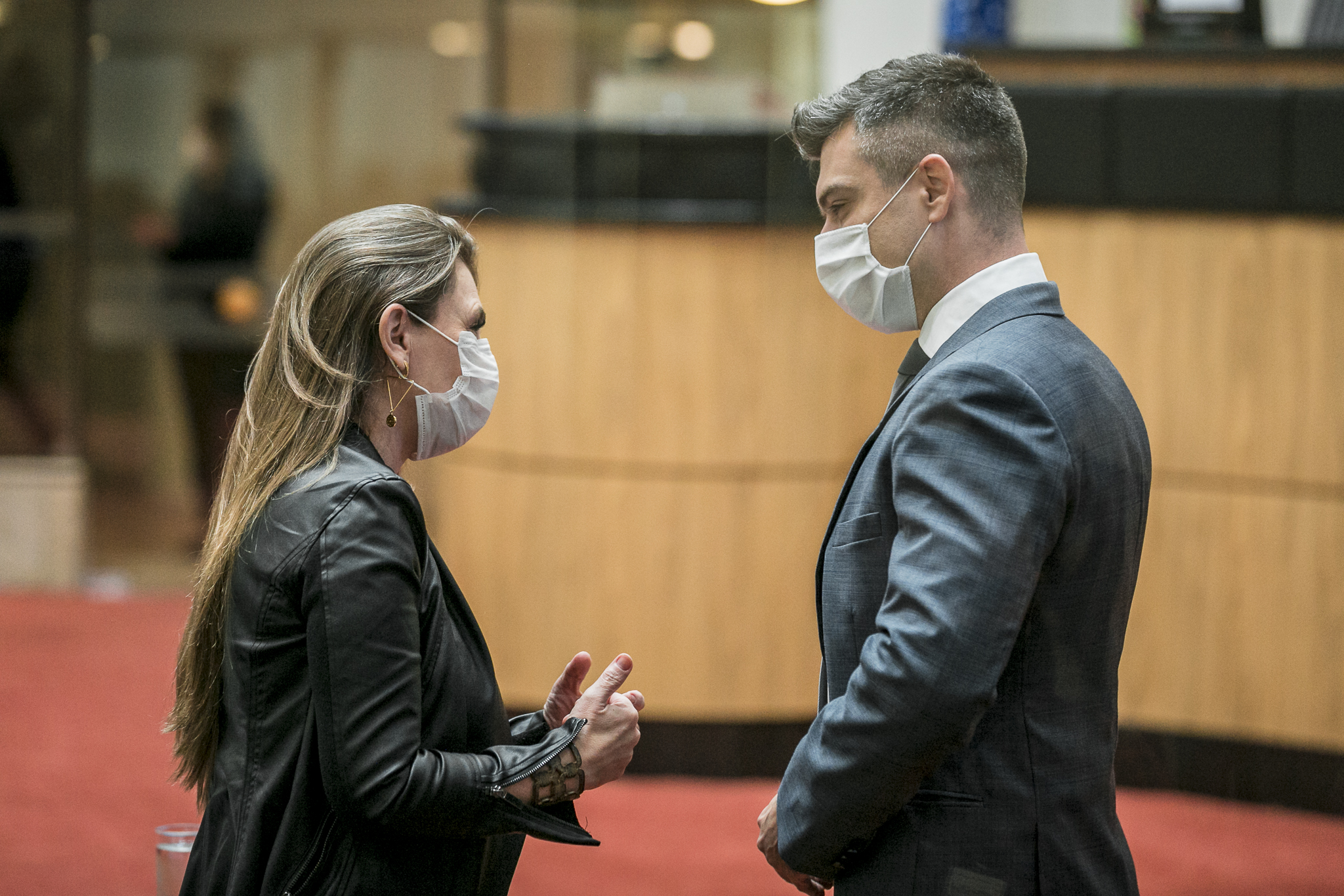 Deputada Ana Paula da Silva (PDT) e Deputado Bruno Souza (NOVO)