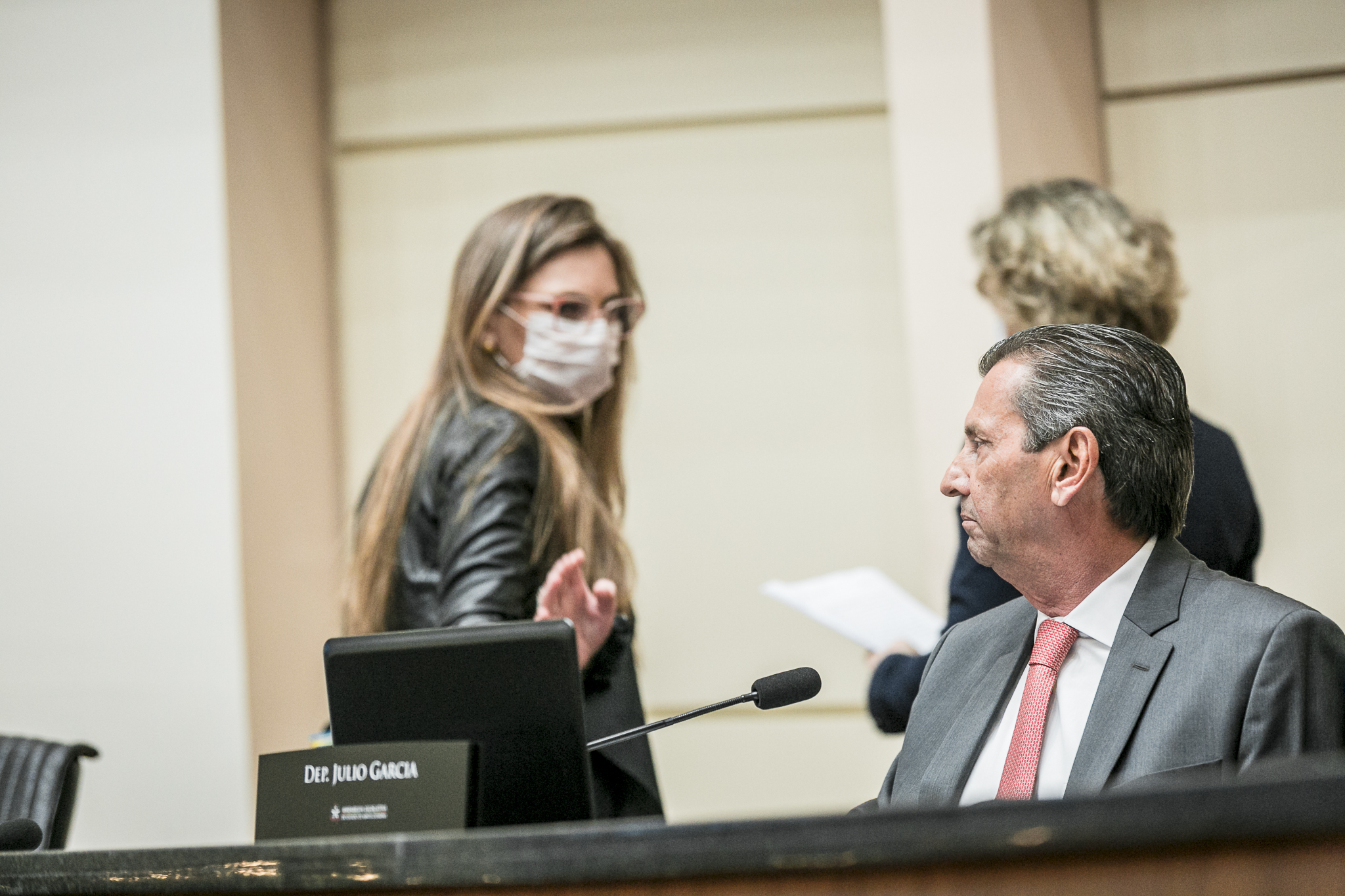Deputado Júlio Garcia (PSD) e Deputada Ana Paula da Silva (PDT)