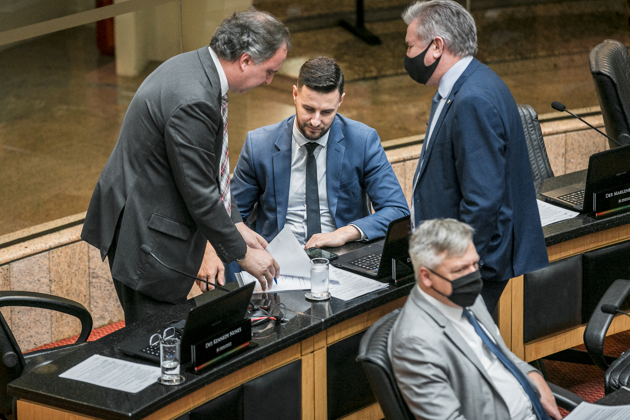 Deputado Kennedy Nunes (PSD), Deputado Felipe Estevão (PSL), e Deputado Cesar Valduga (PCdoB)