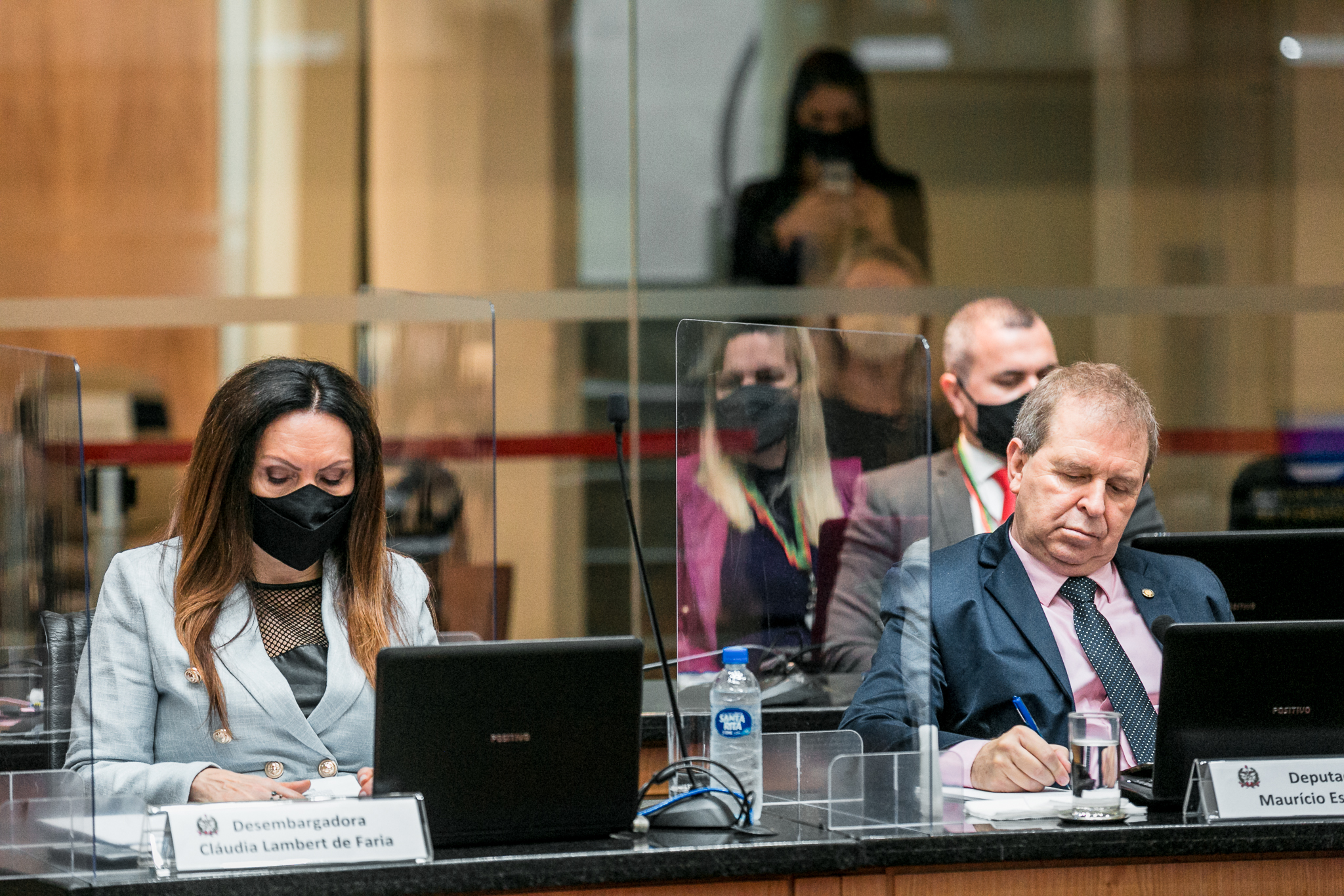 Desembargadora Cláudia Lambert e Deputado Maurício Eskudlark (PL)