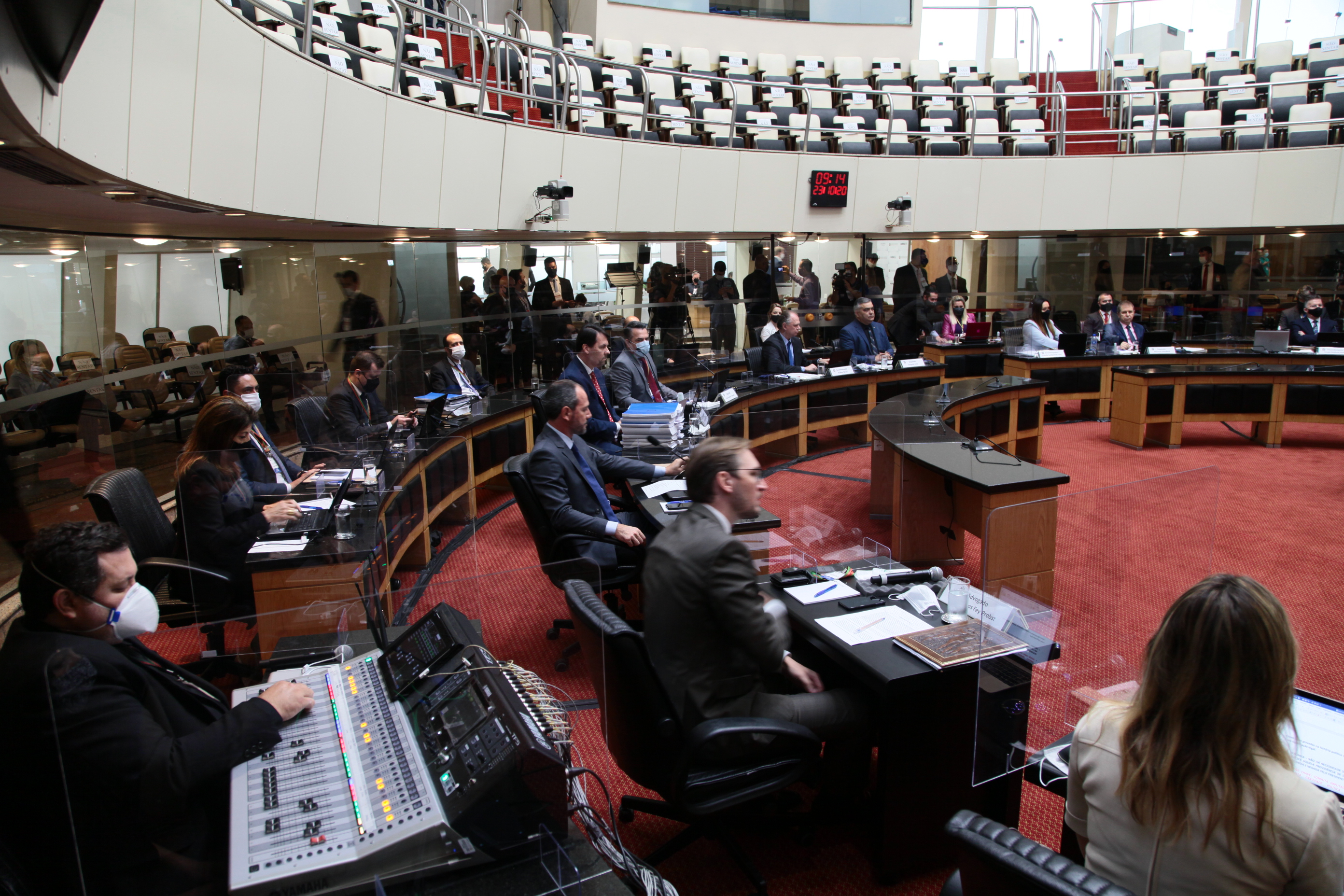 IMPEACHMENT – Tribunal Especial de Julgamento