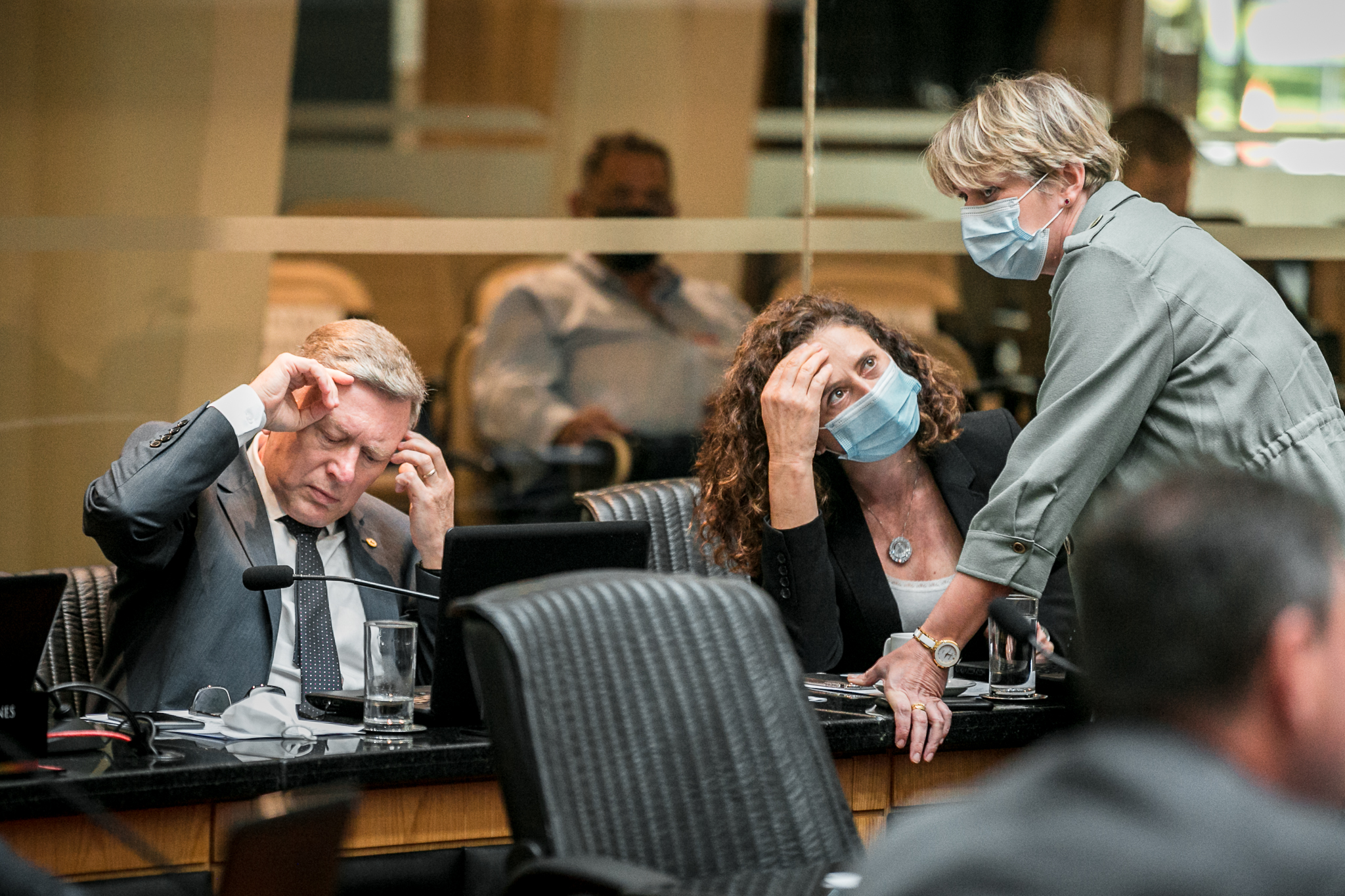 Deputada Luciane Carminatti (PT), Deputado Milton Hobus (PSD) e Deputada Marlene Fengler (PSD)