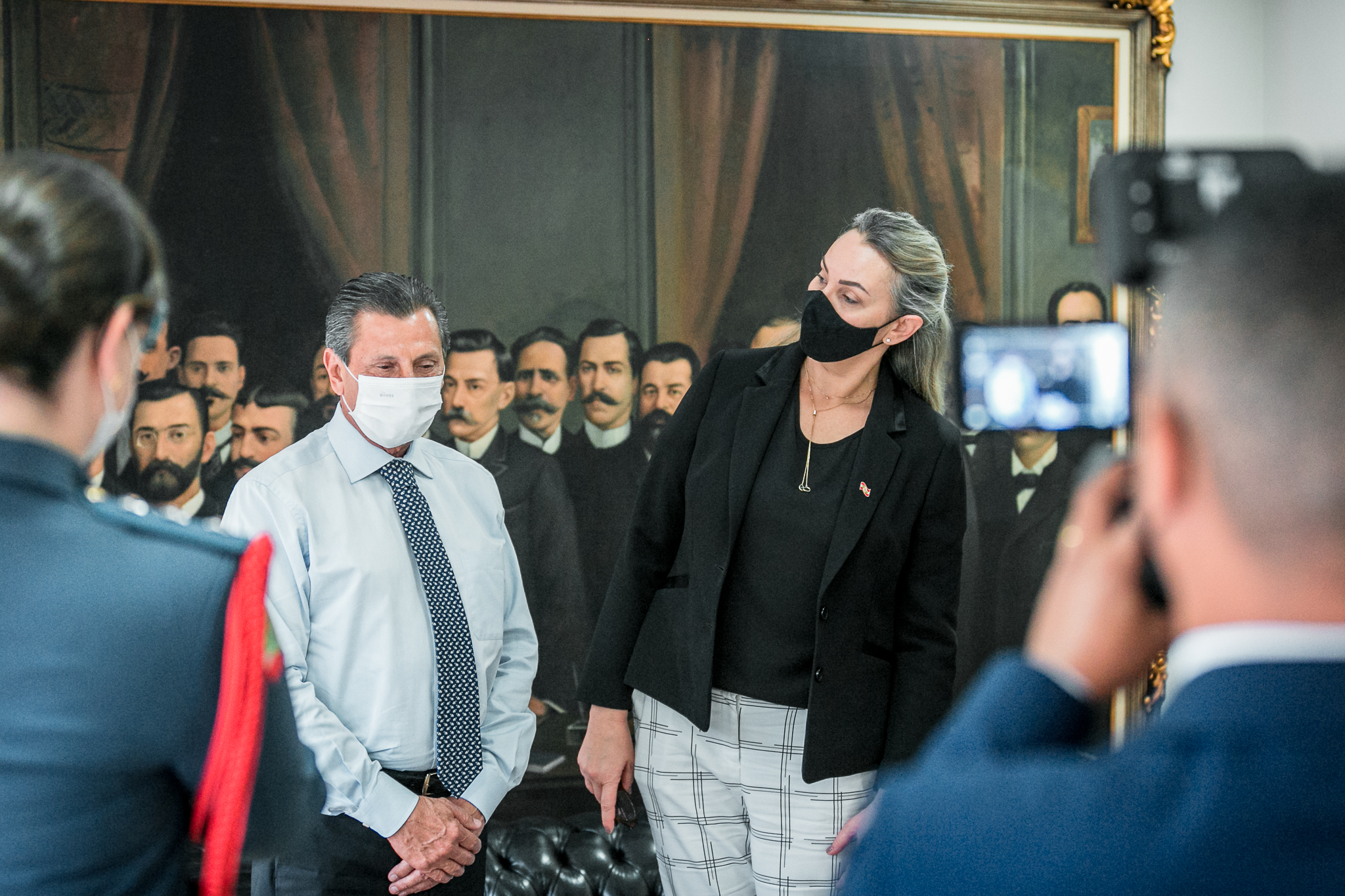 Deputado Júlio Garcia (PSD) e Governadora interina, Daniela Reinehr