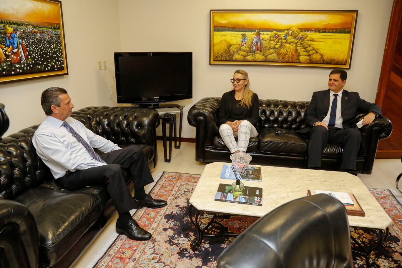 Presidente Júlio Garcia recebe Governadora interina de Santa Catarina, Daniela Reinehr