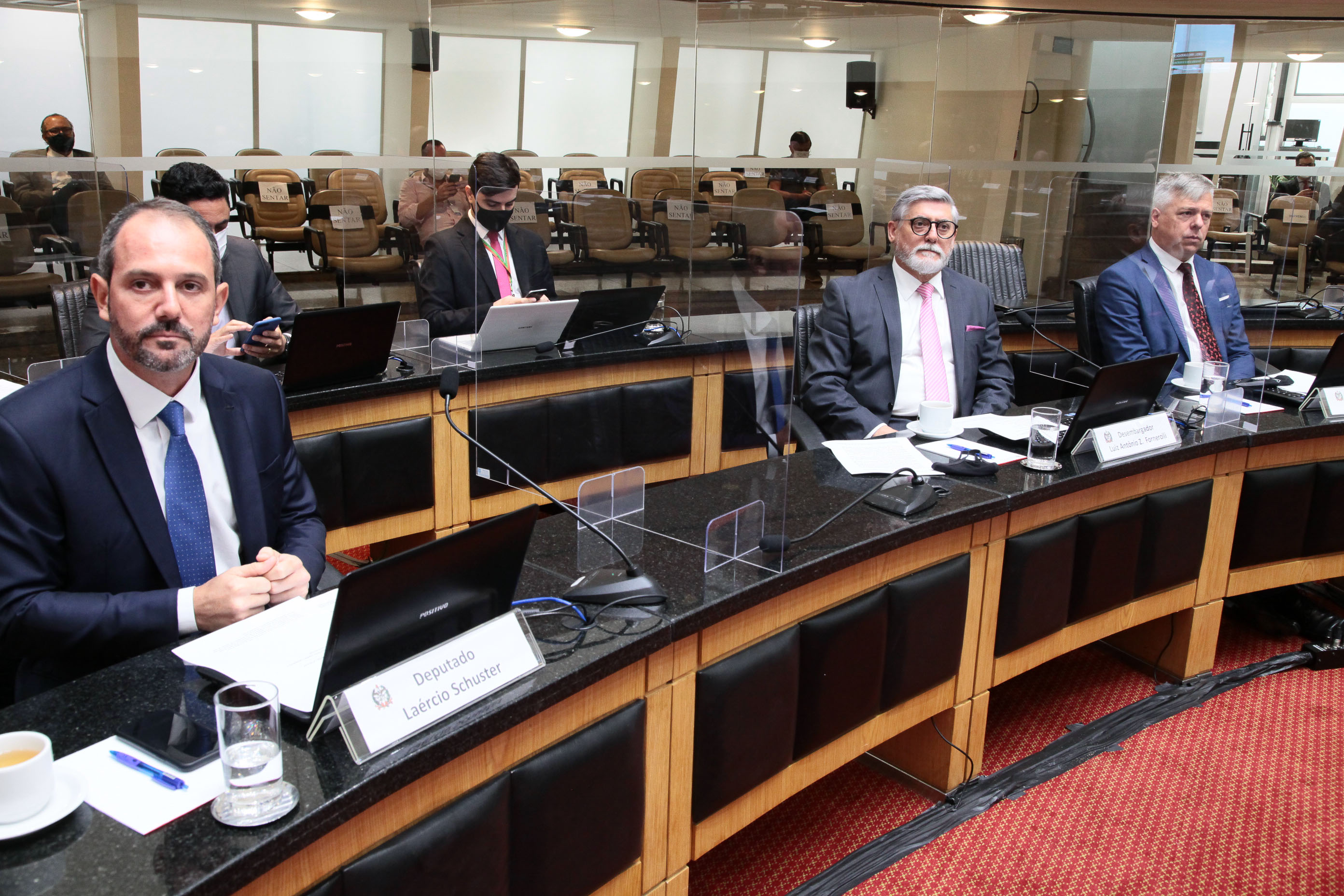 Sessão de Instalação do Tribunal Especial de Julgamento