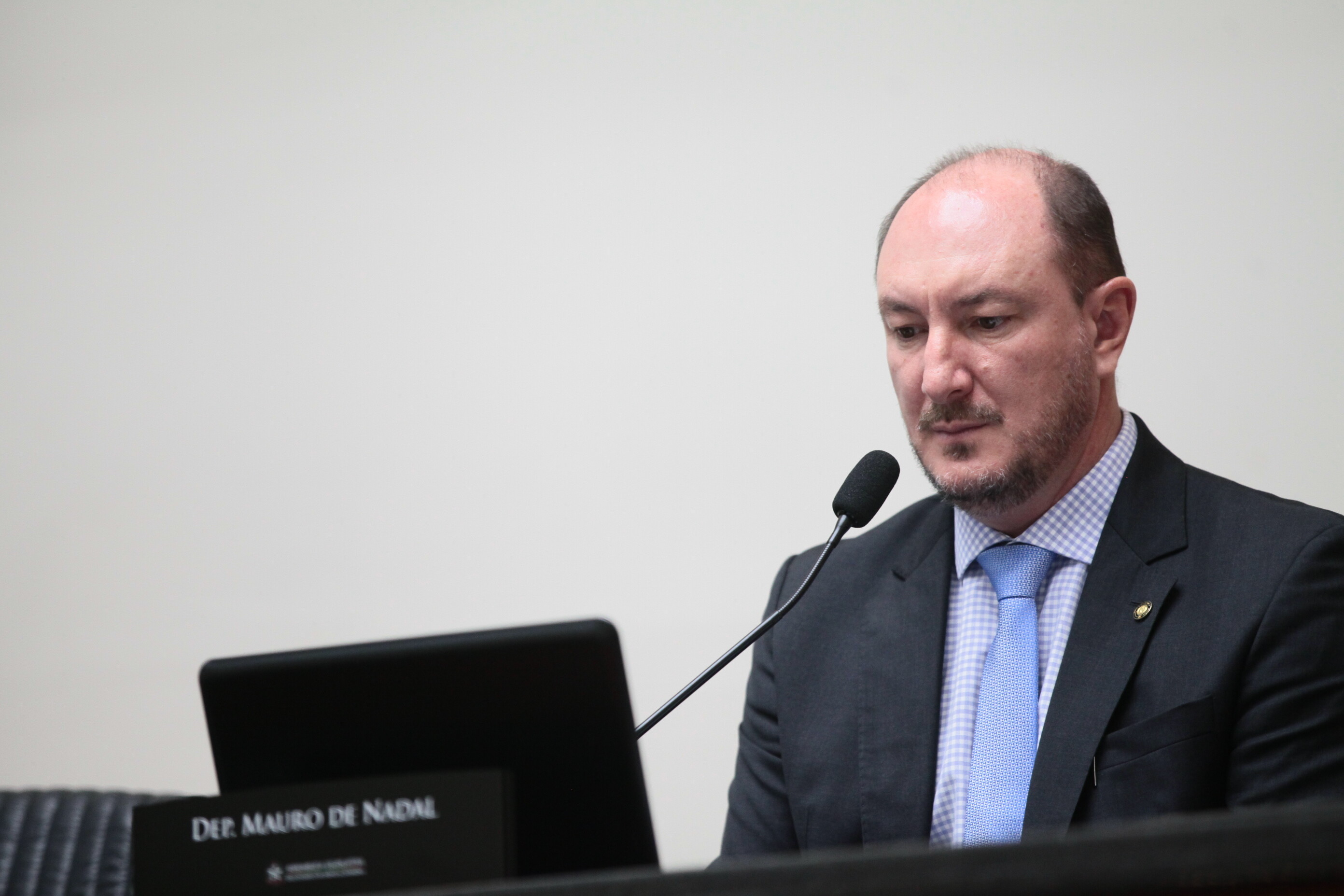 Assembleia terá sessão extraordinária na tarde desta quinta-feira (15)