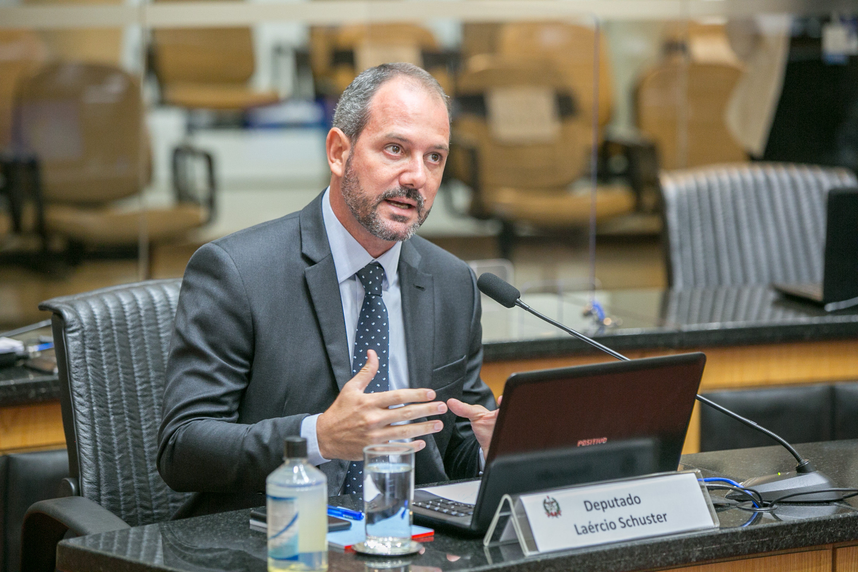 Deputado Laércio Schuster (PSB)