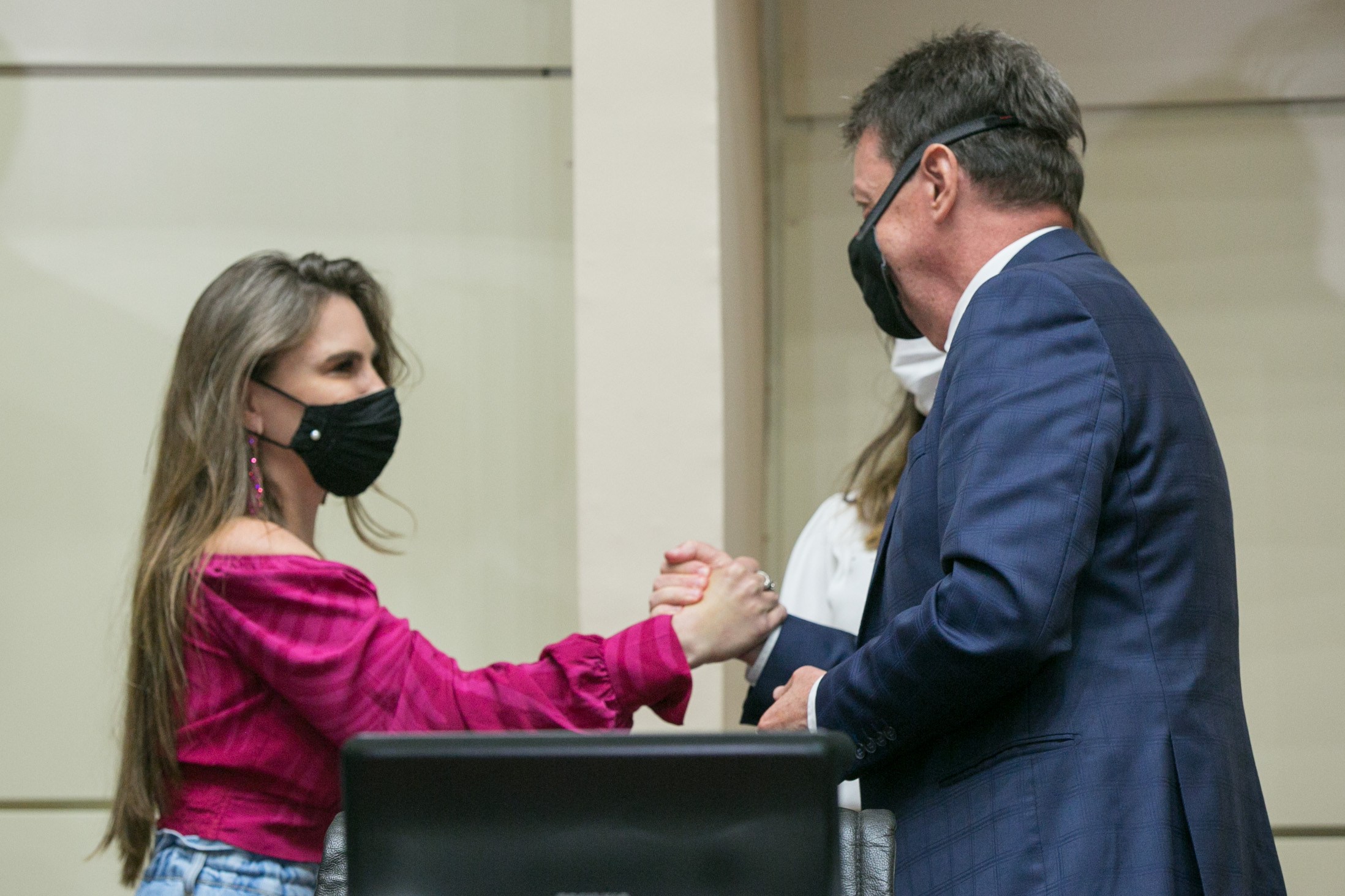Deputada Paulinha (PDT) e Presidente do Tribunal de Justiça, desembargador Ricardo Roesler