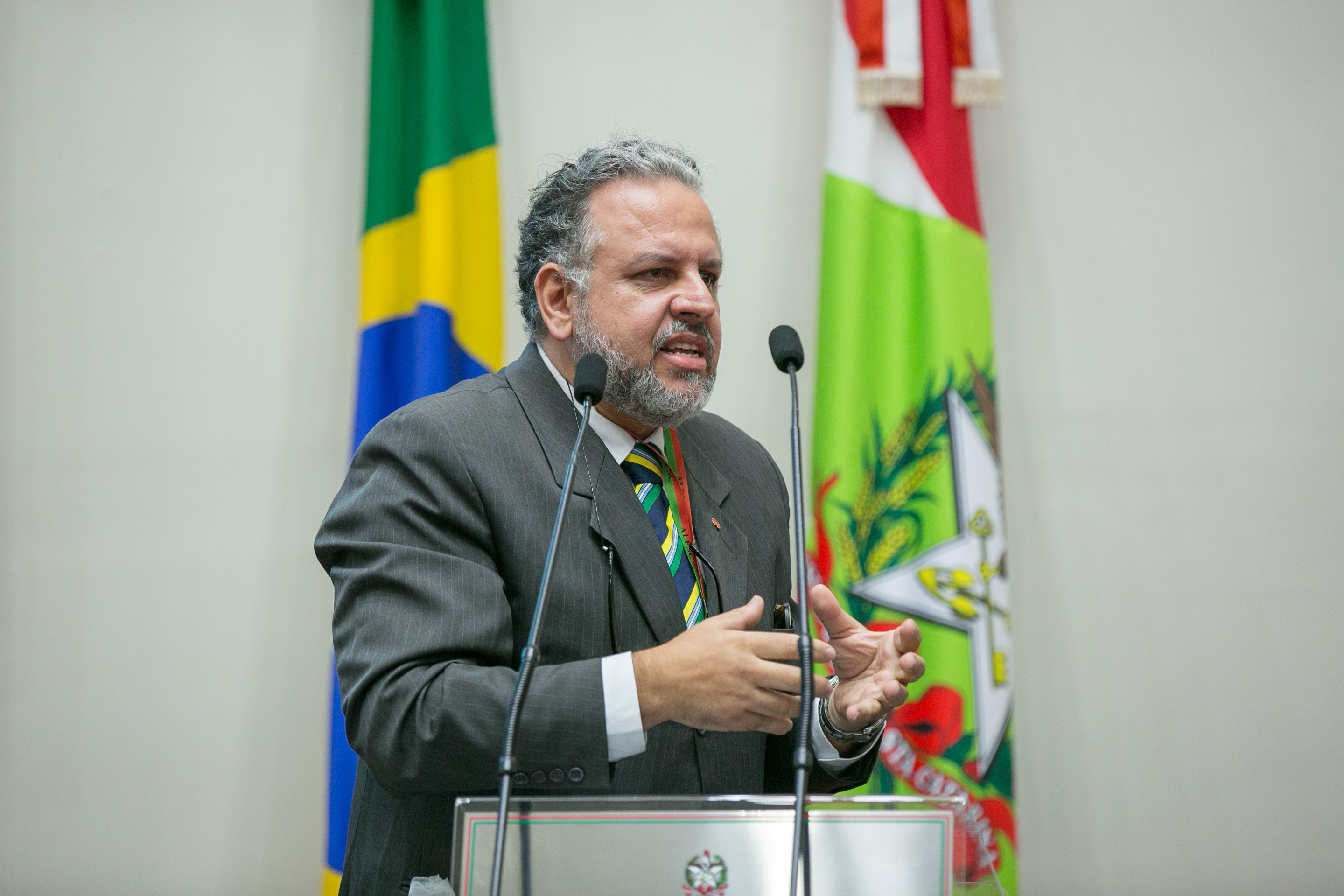 Advogado Leandro Maciel