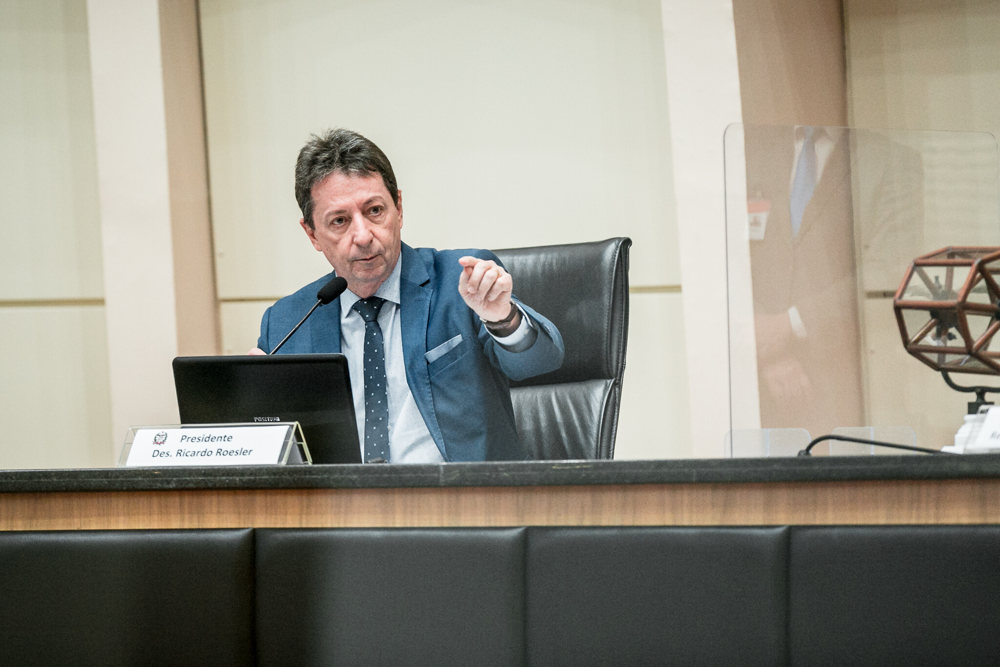 Relatório do segundo impeachment será apresentado e votado em 14 de dezembro
