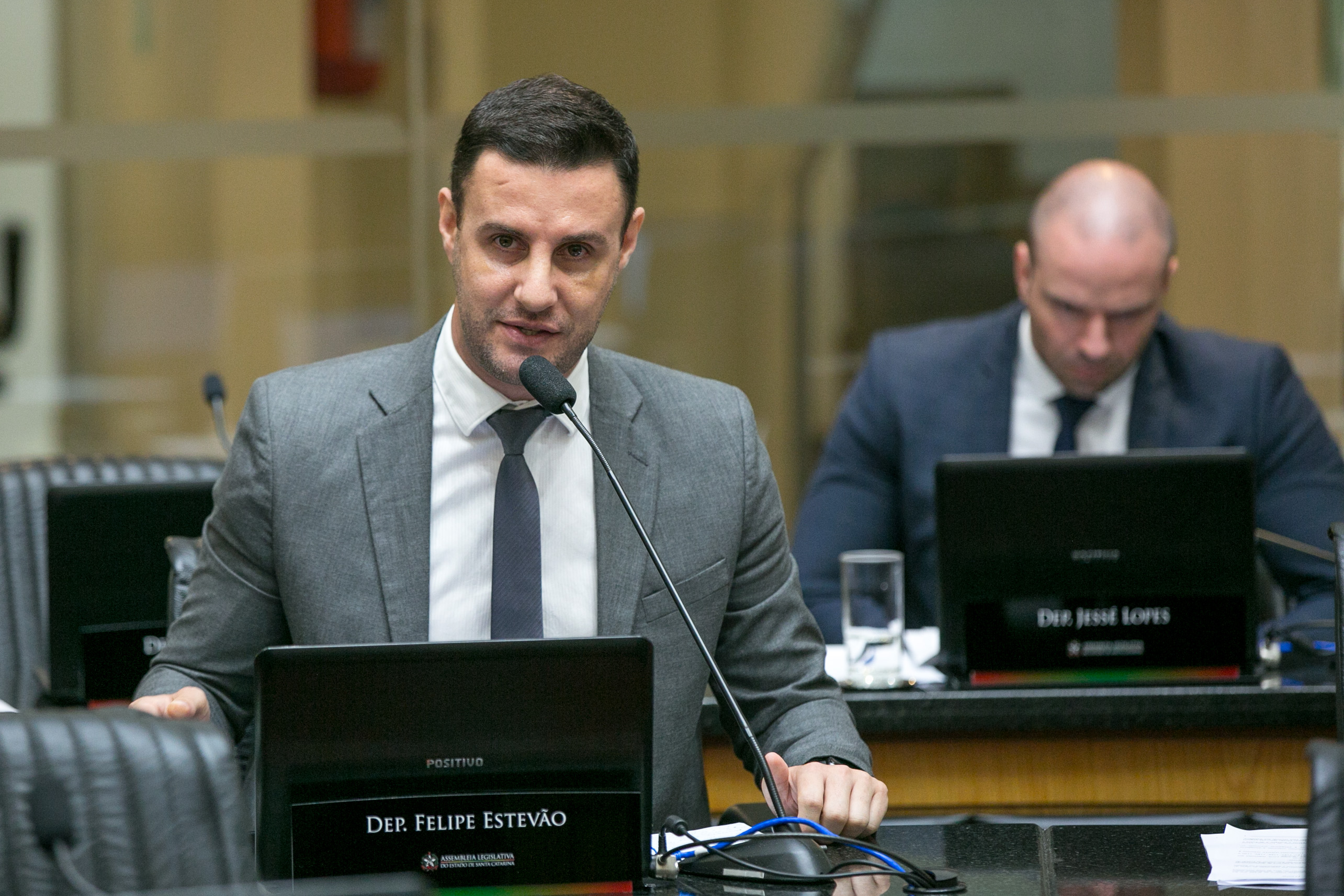 Deputado Felipe Estevão (PSL)