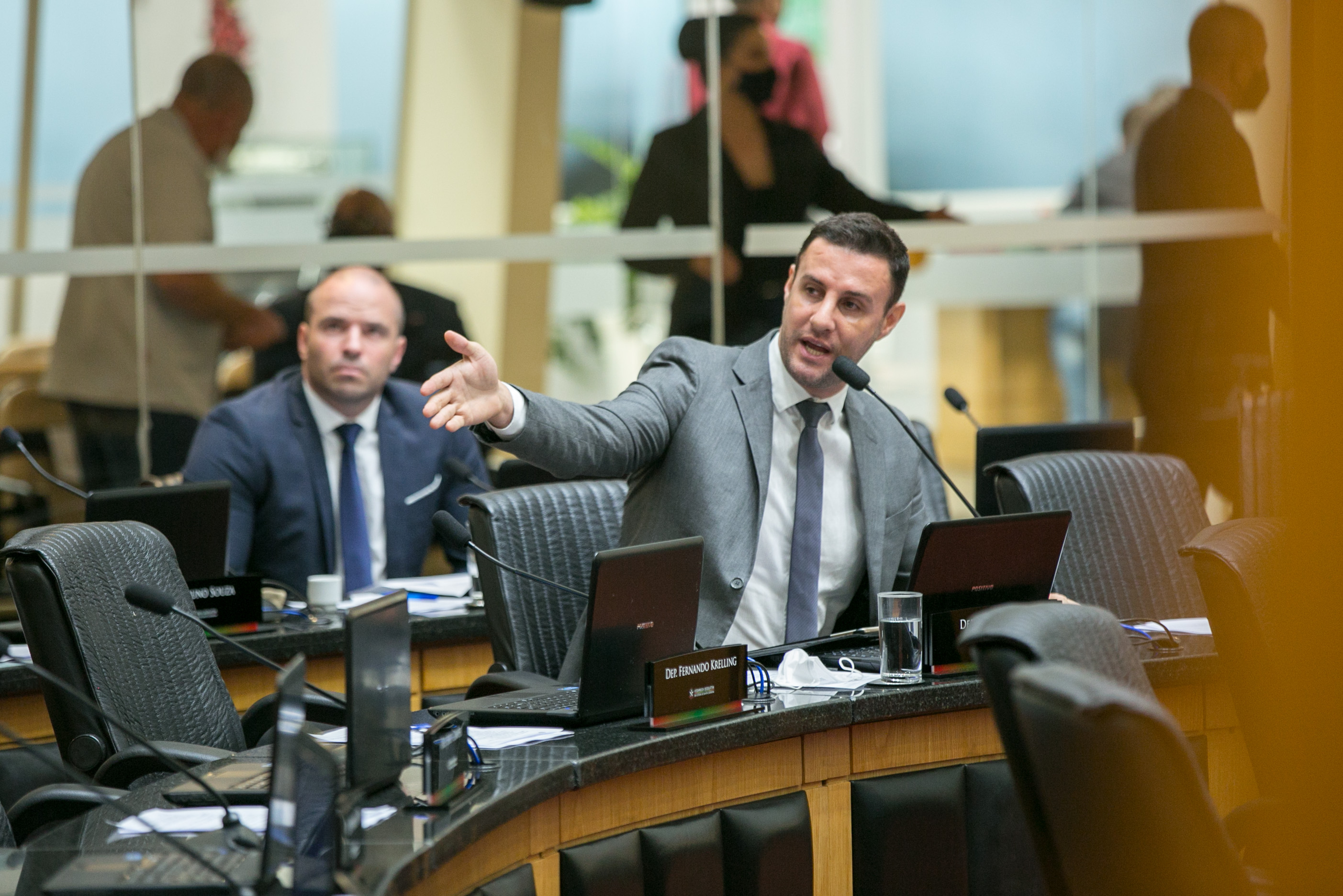 Deputado Felipe Estevão (PSL)