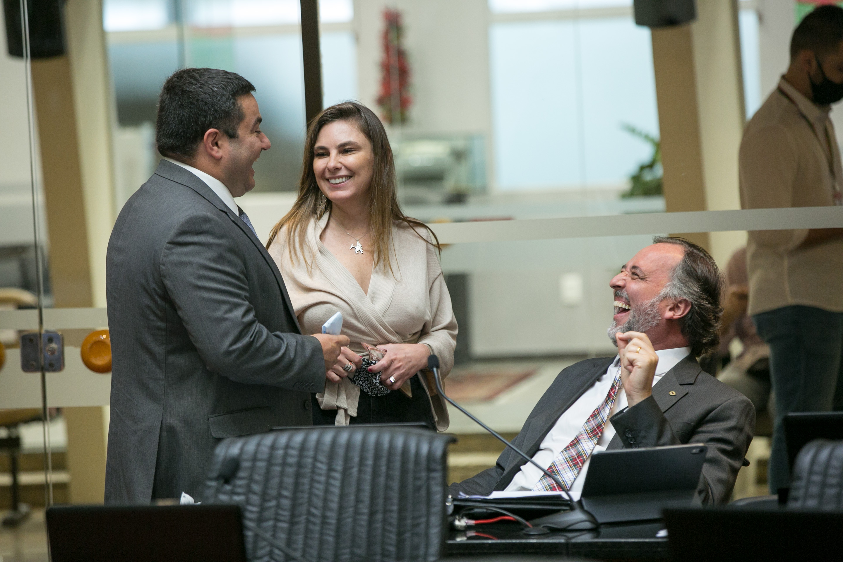 Deputado Ricardo Alba (PSL), Deputada Paulinha (PDT) e Deputado Kennedy Nunes (PSD)