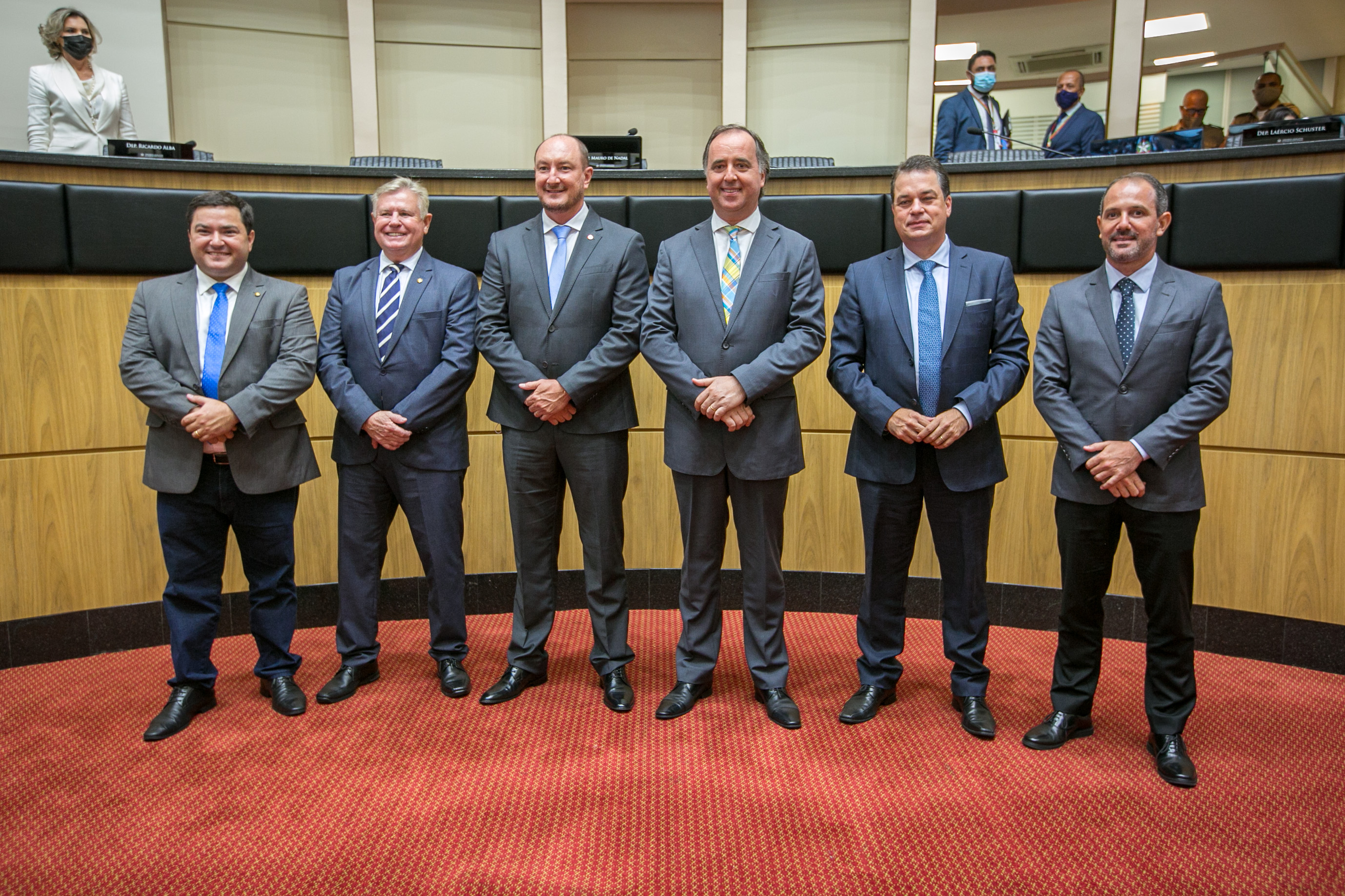Deputado Ricardo Alba (PSL), Deputado Nilso Berlanda (PL), Deputado Mauro de Nadal (MDB), Deputado Kennedy Nunes (PSD), Deputado Rodrigo Minotto (PDT) e Deputado Laércio Schuster (PSB)