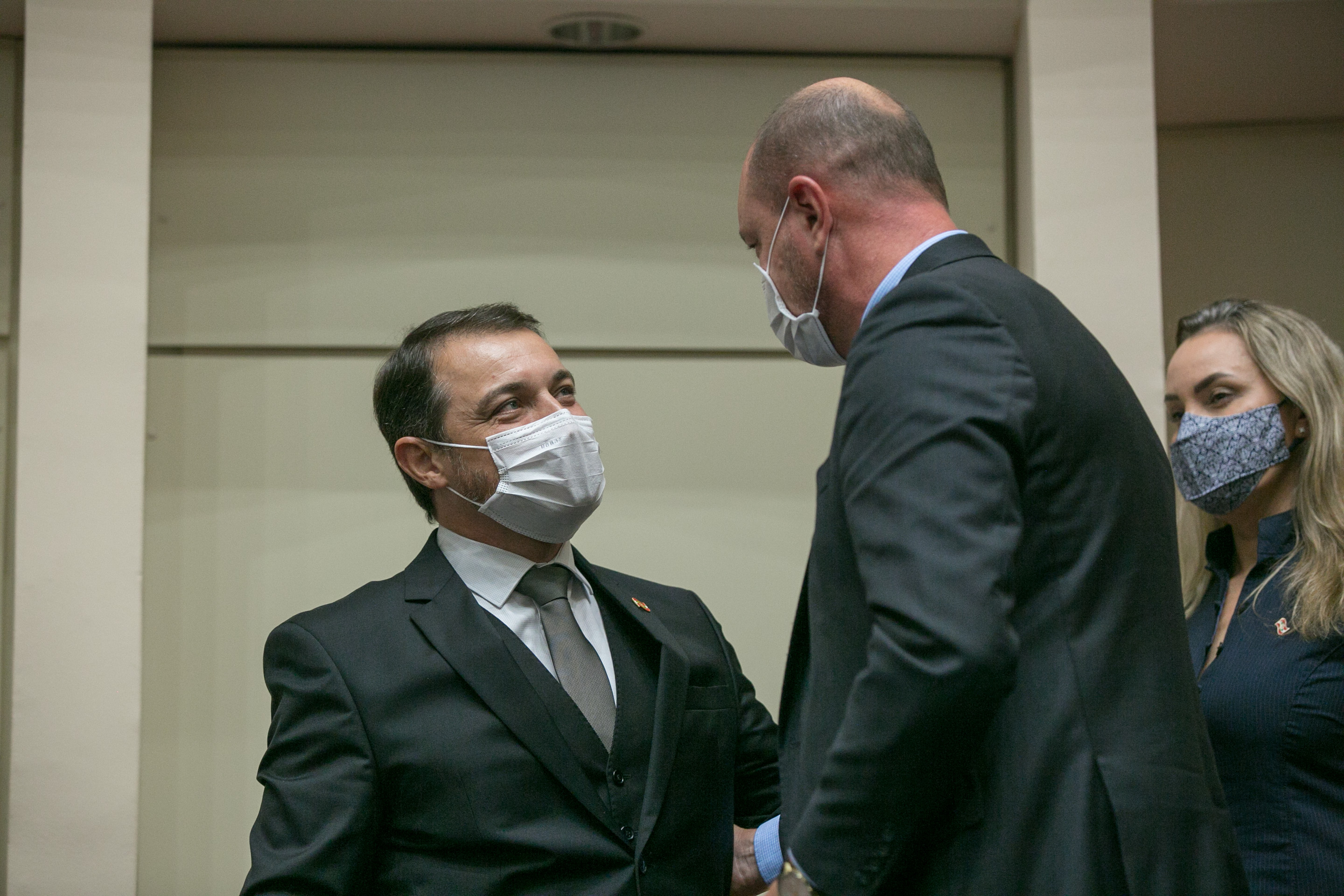 Governador Carlos Moisés e Deputado Mauro de Nadal (MDB)