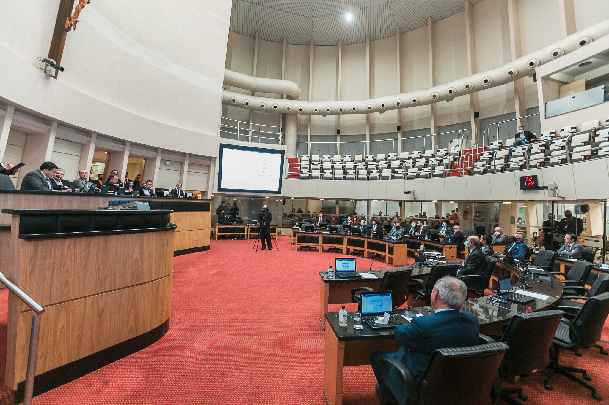 Deputados criticam recursos do Estado para BR-470 e cobram recuperação das SCs