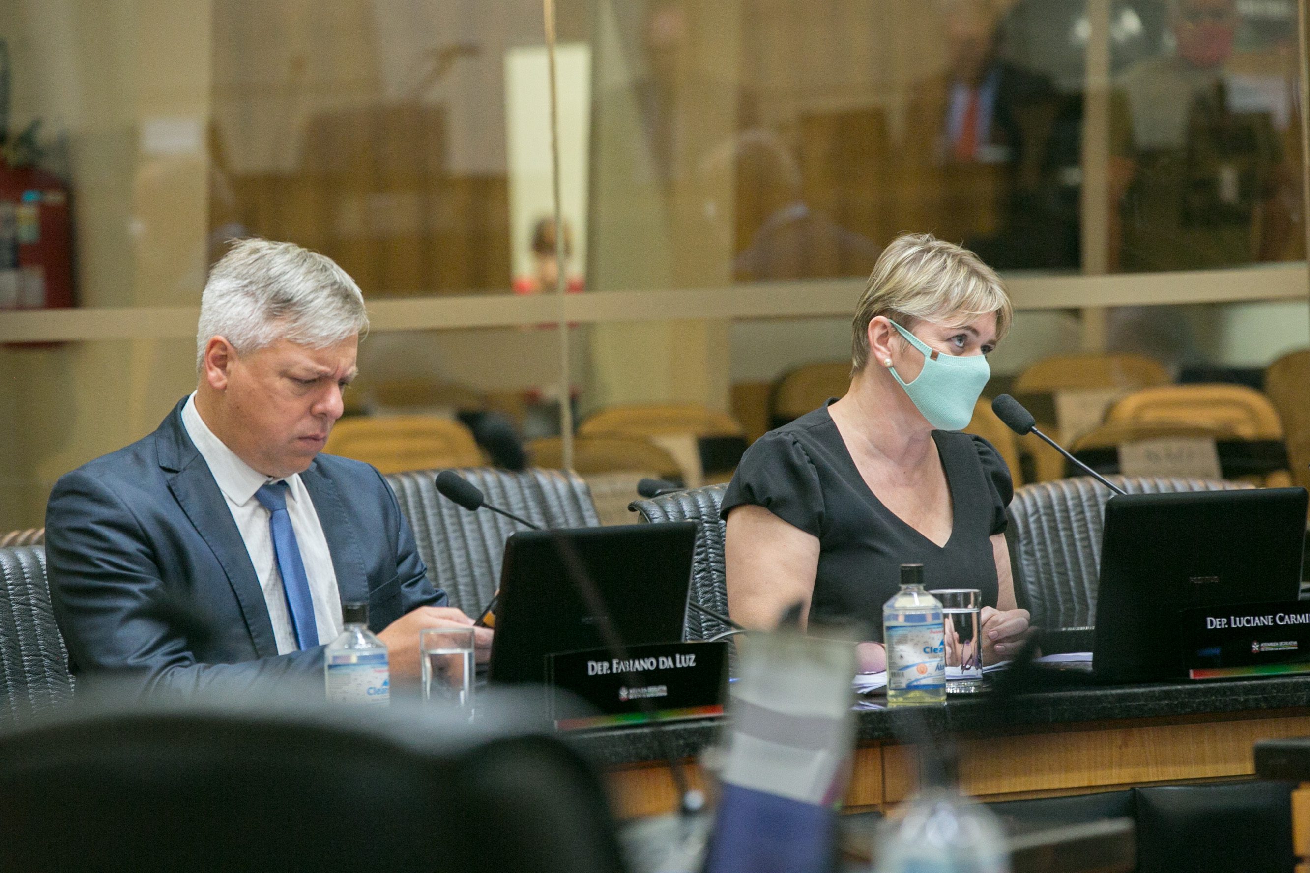 Deputado Fabiano da Luz (PT) e Deputada Luciane Carminatti (PT)