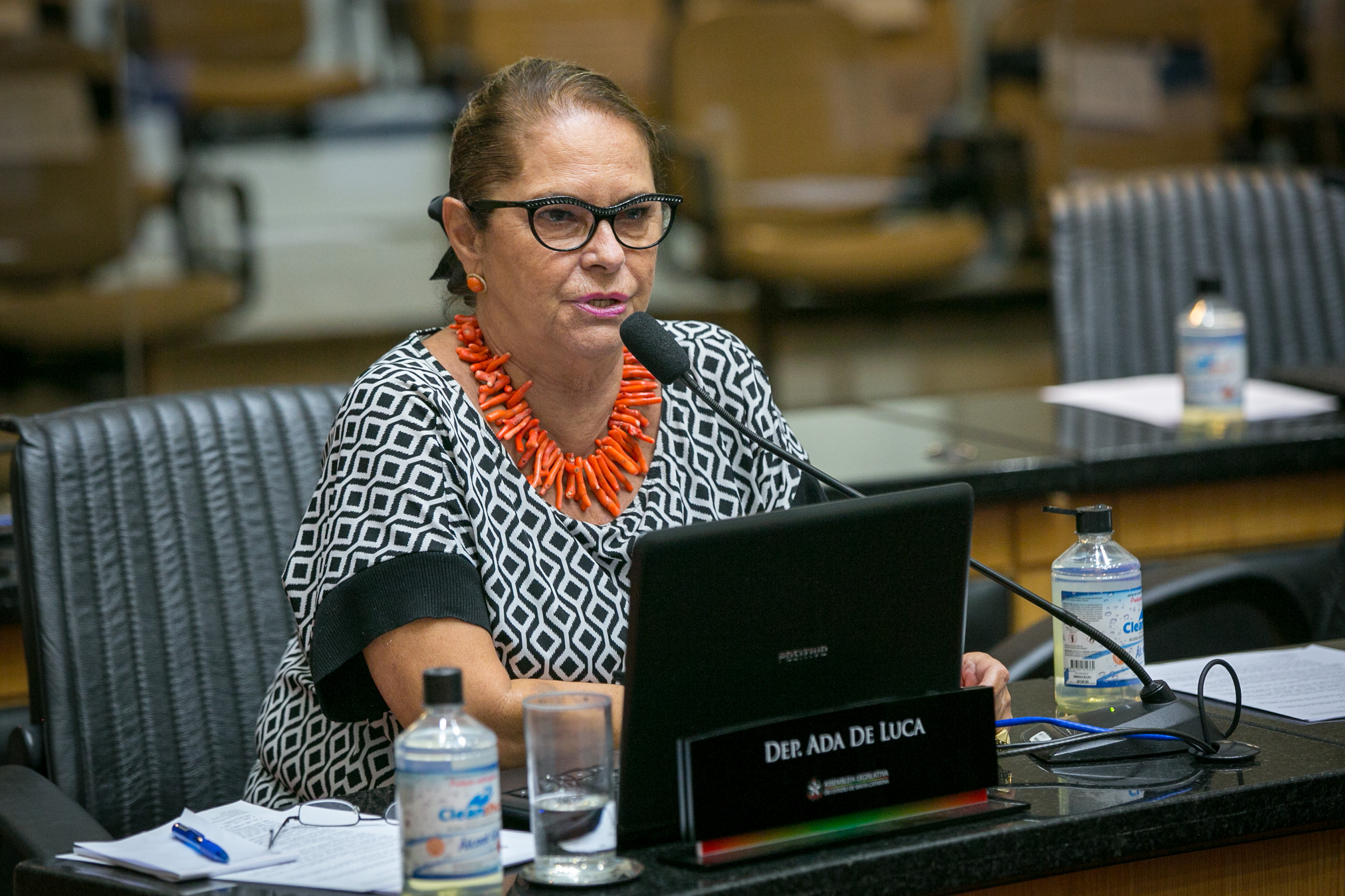 Deputada Ada De Luca (MDB)