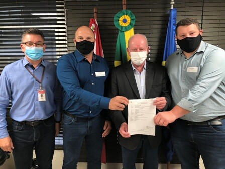 Marcos Vieira entrega emendas parlamentares de 2021