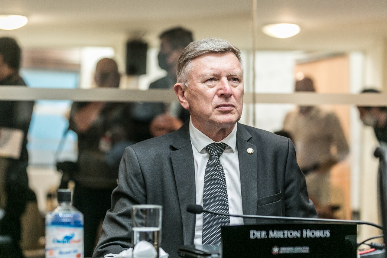 Deputado Milton Hobus
